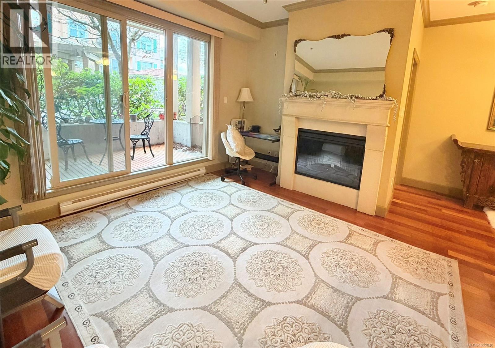 210 1620 McKenzie Avenue, Saanich