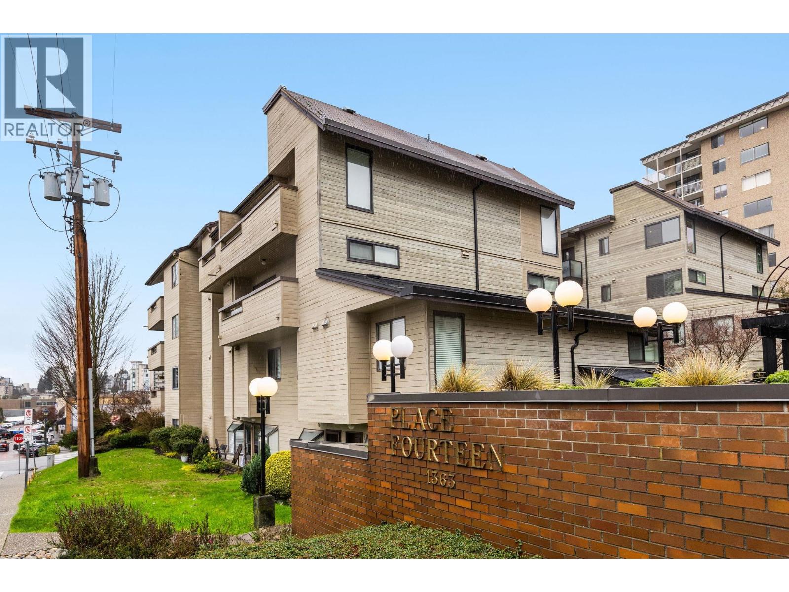 408 1363 CLYDE AVENUE, West Vancouver