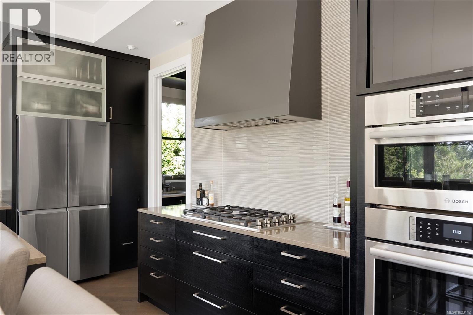  3724 Arbutus Ridge, Saanich