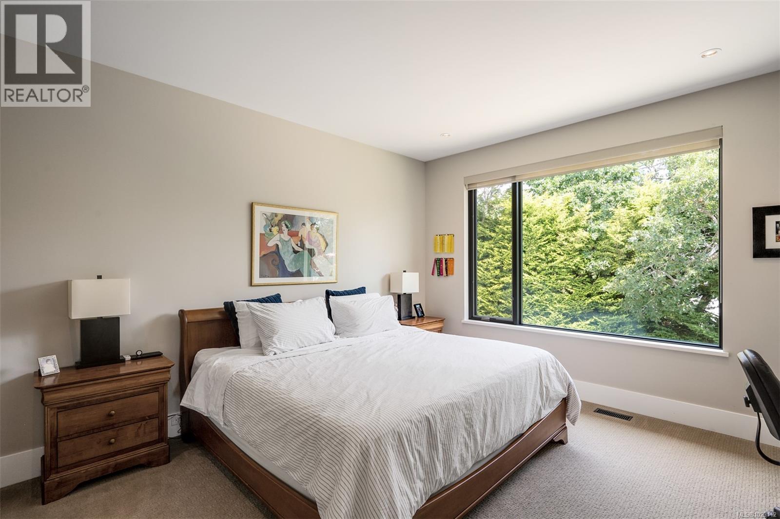  3724 Arbutus Ridge, Saanich