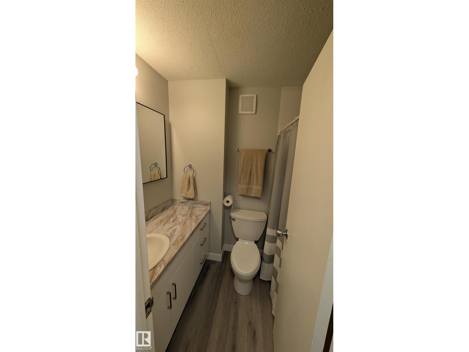 #714 10160 114 ST NW NW, Edmonton