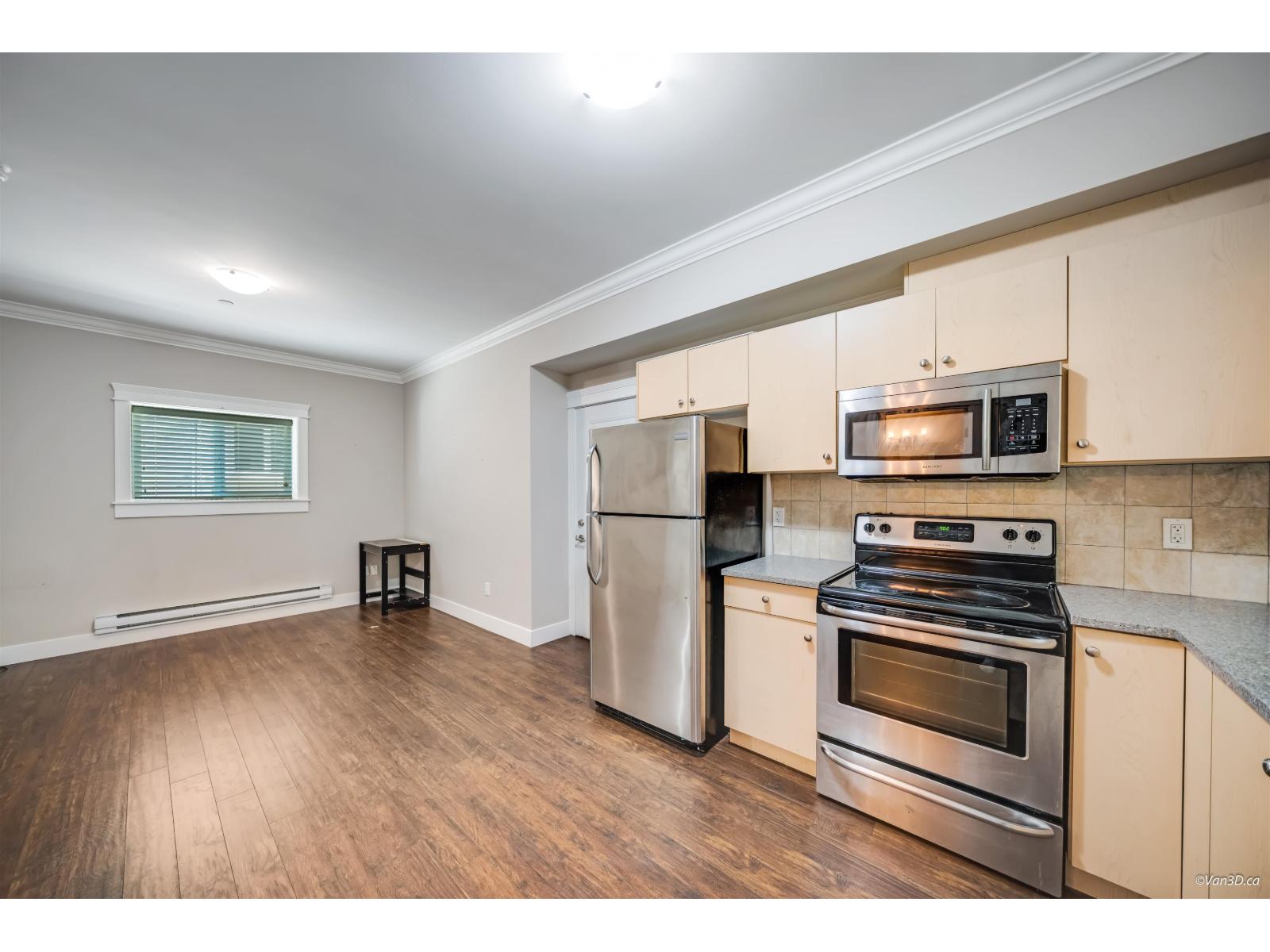 3 1426 FINLAY STREET, White Rock