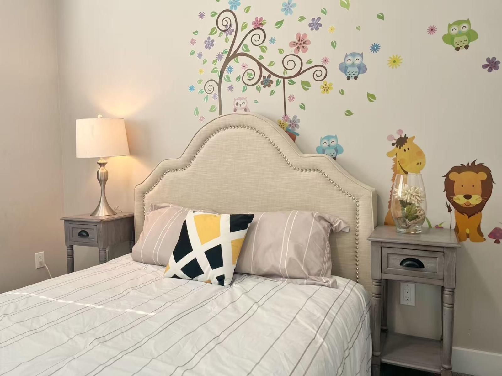 3 1426 FINLAY STREET, White Rock