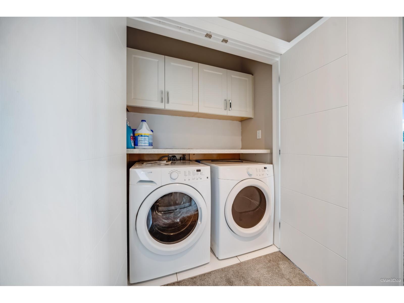 3 1426 FINLAY STREET, White Rock