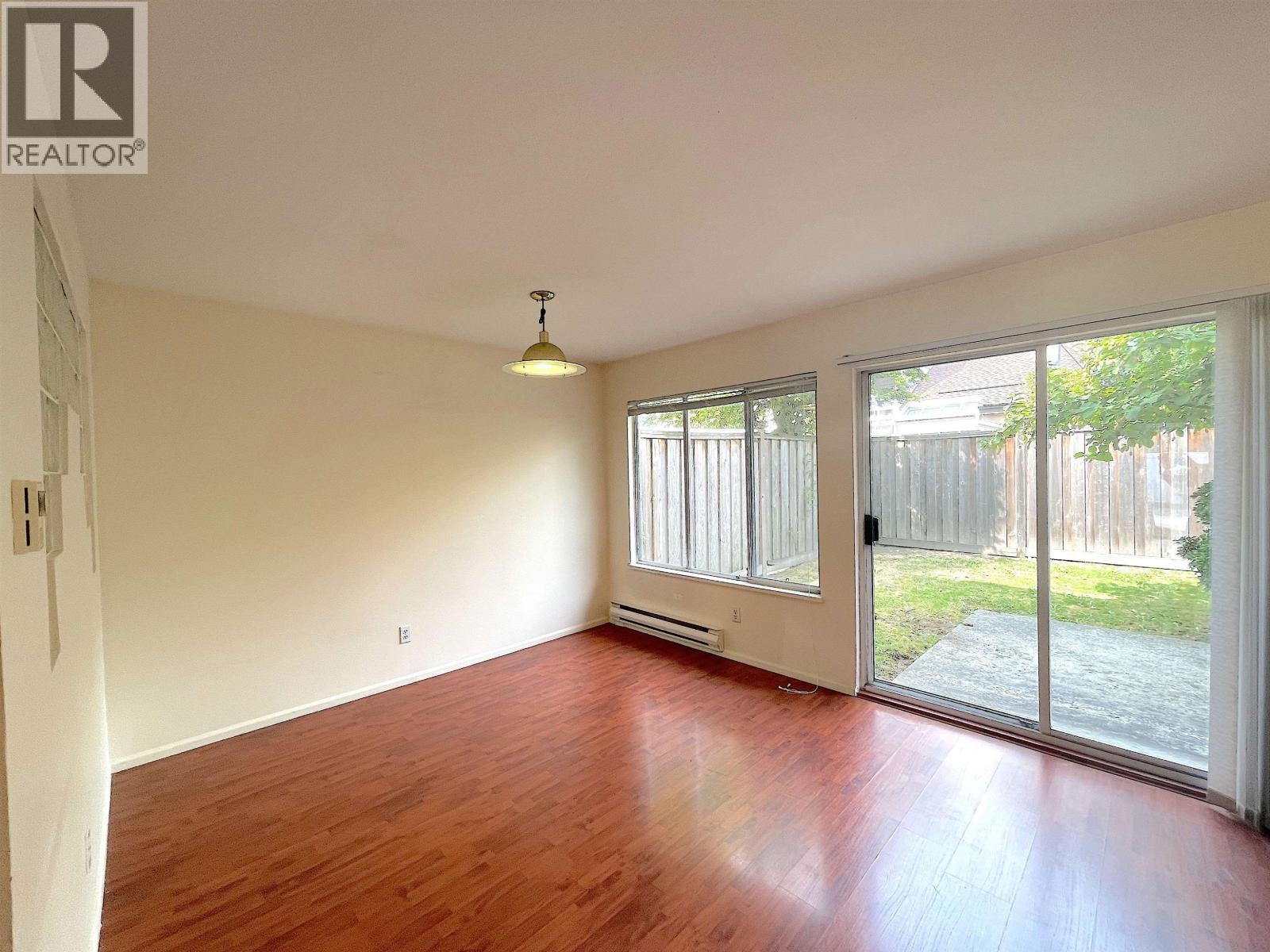 7 7660 ABERCROMBIE DRIVE, Richmond