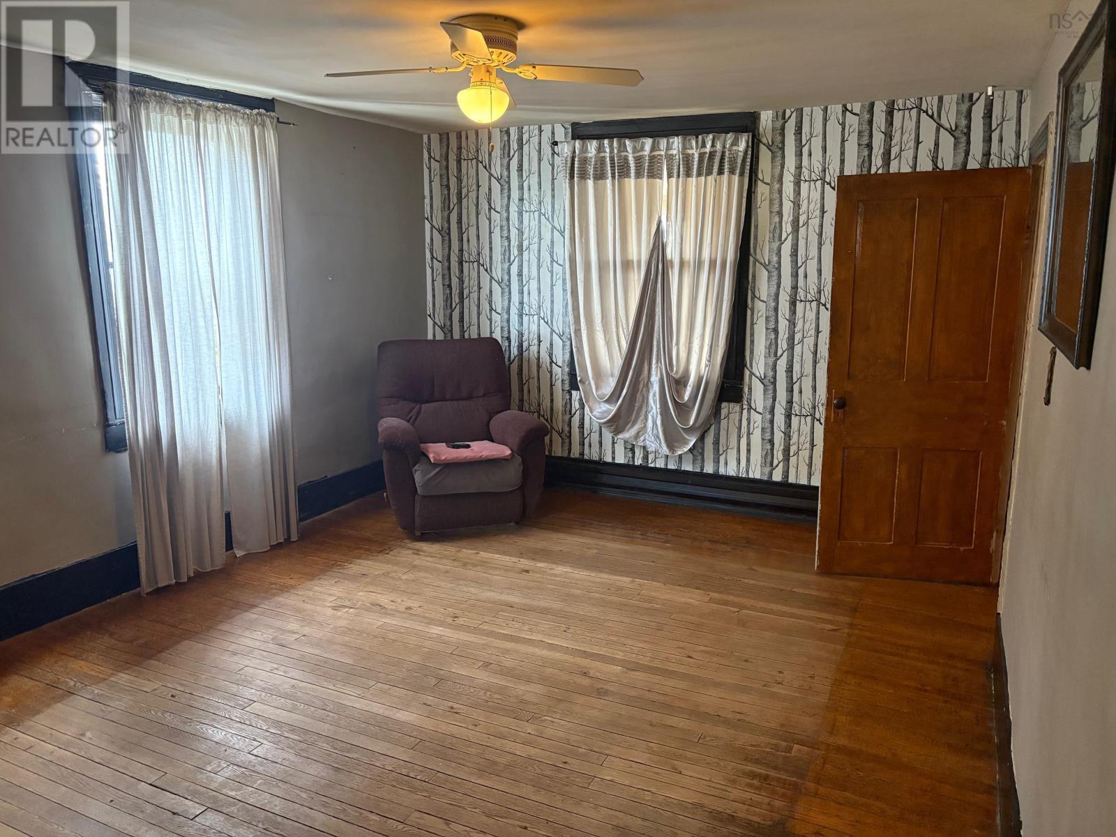 Property 4 of 12 of 3741 Highway 289