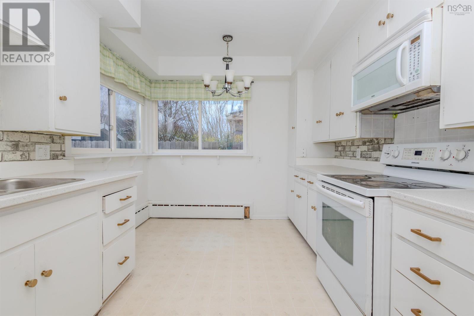 Property 21 of 45 of 57 Catherine Street