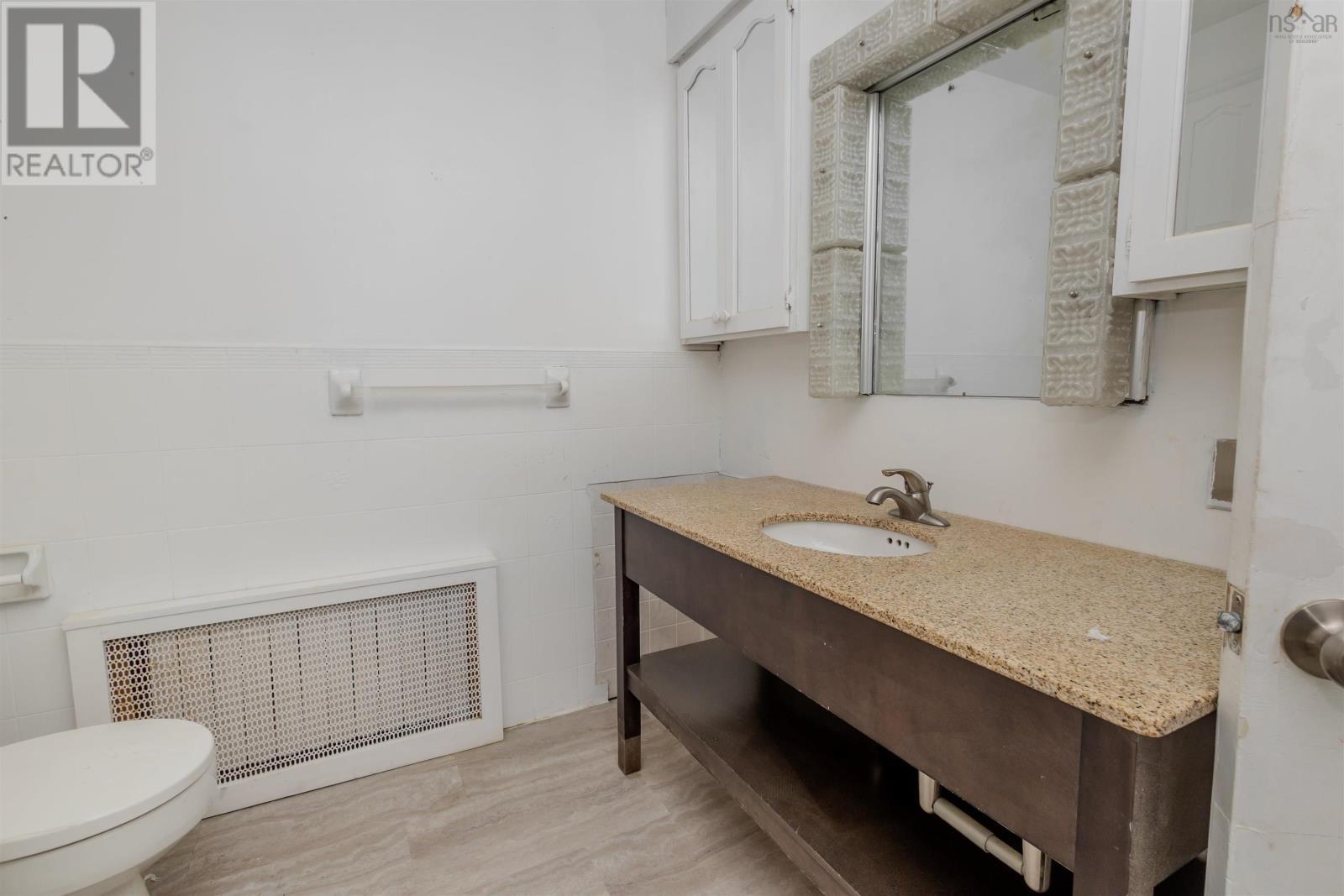 Property 38 of 45 of 57 Catherine Street