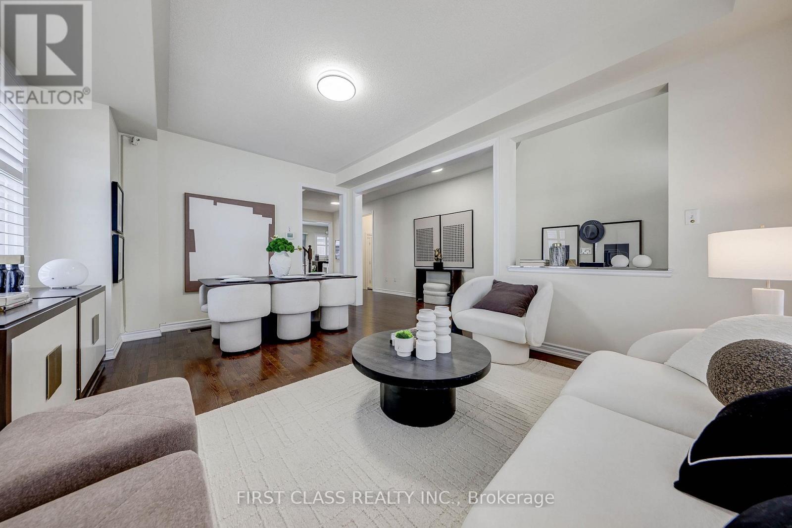 2 JAMES PARROTT AVENUE - 4