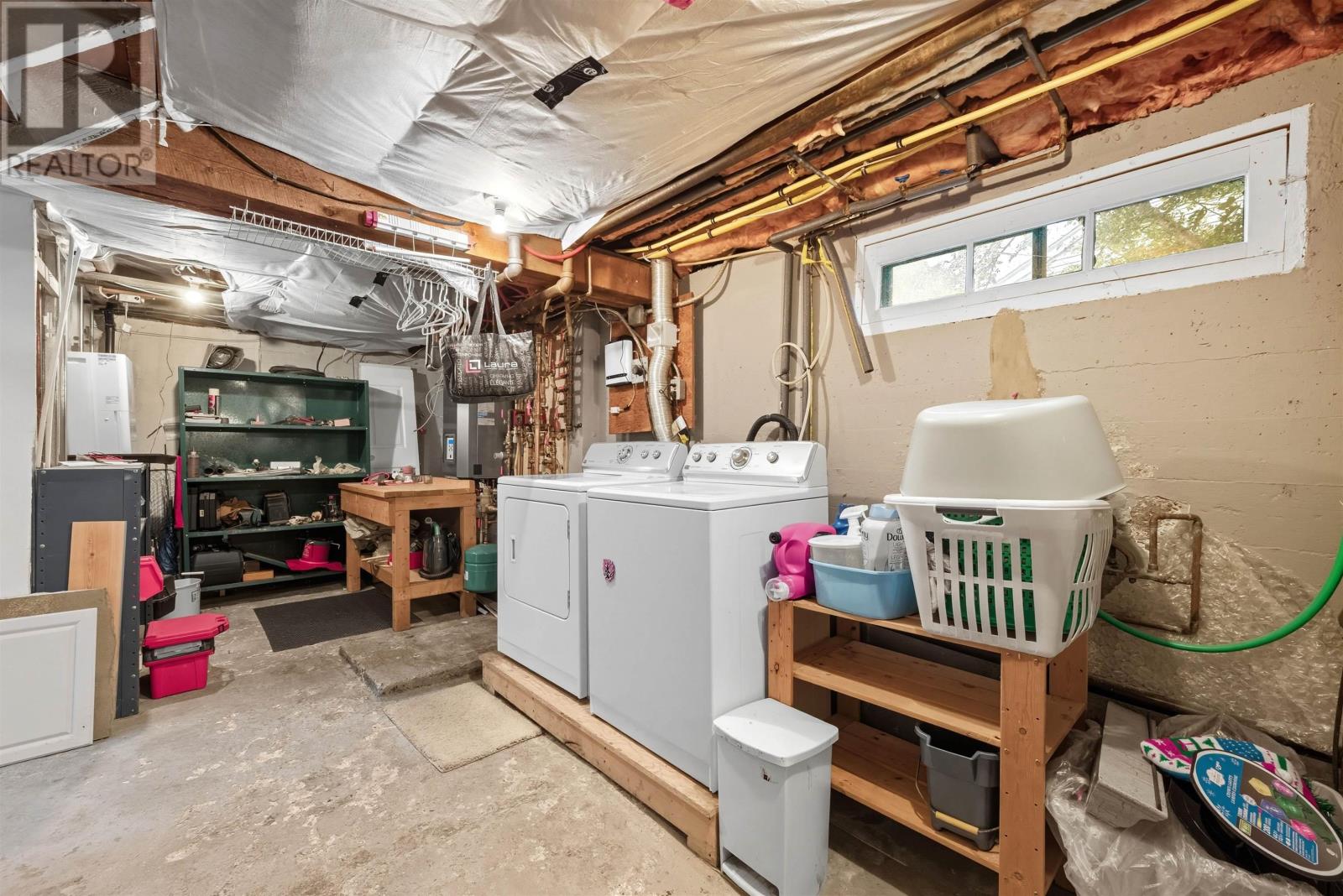 Property 29 of 49 of 3821 Basinview Drive