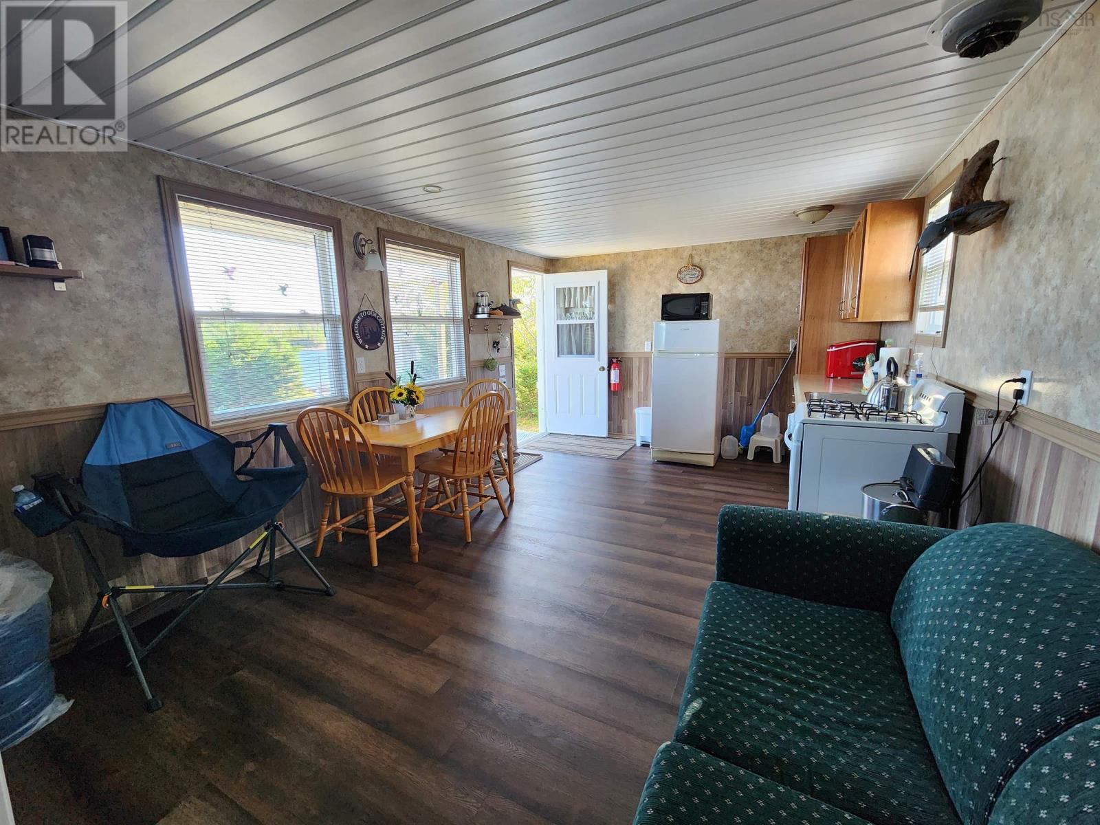 Property 16 of 35 of Dover Road