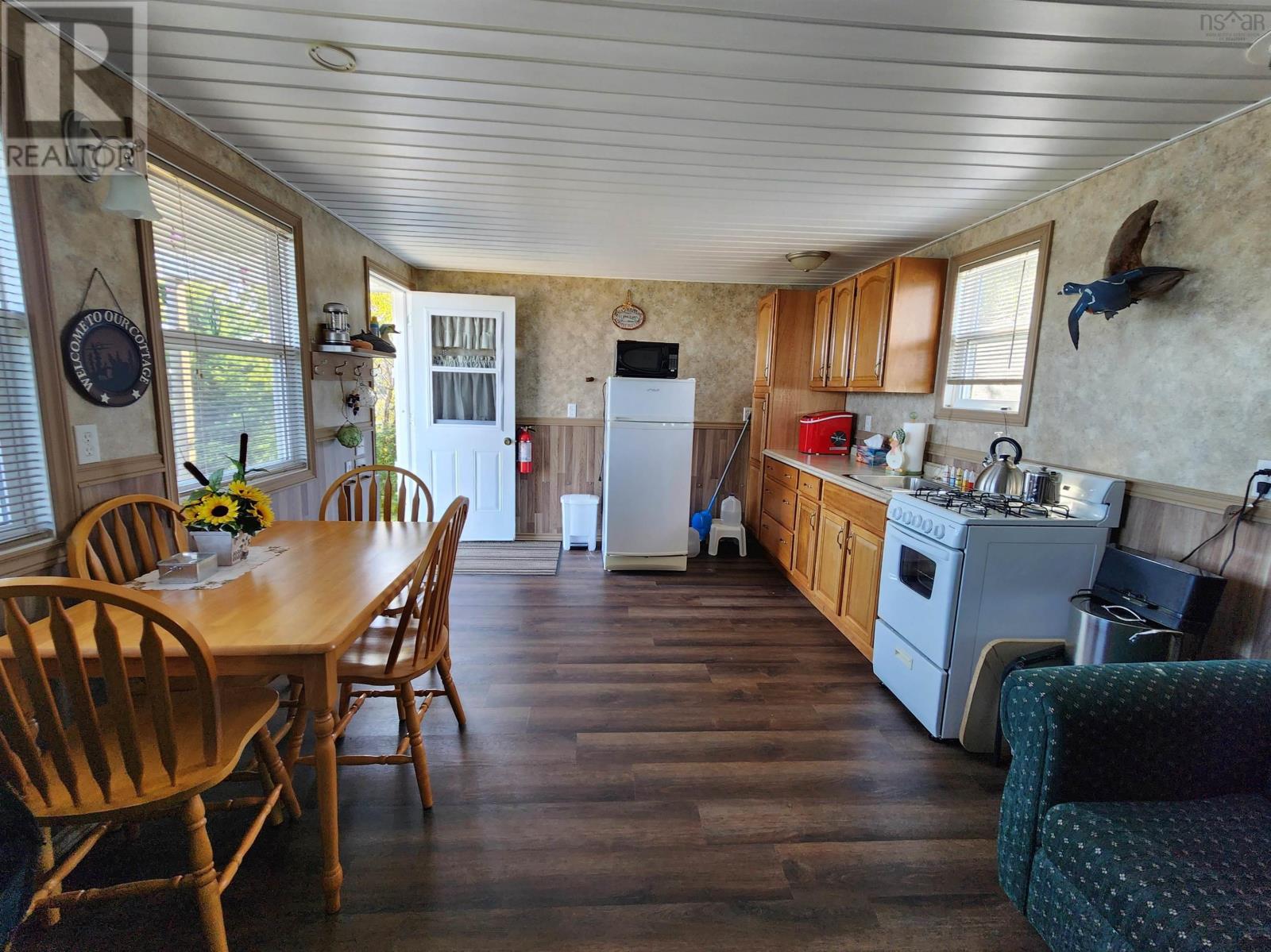 Property 15 of 35 of Dover Road