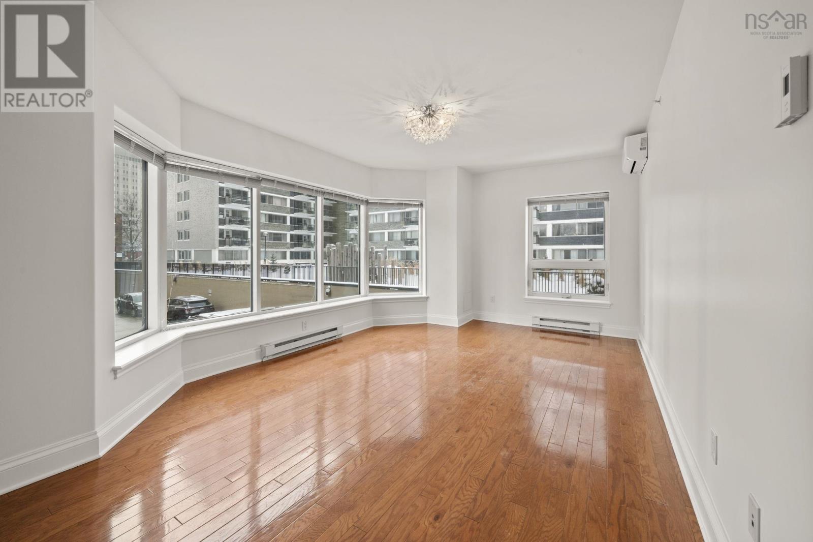 Property 31 of 47 of 203 1540 Summer Street