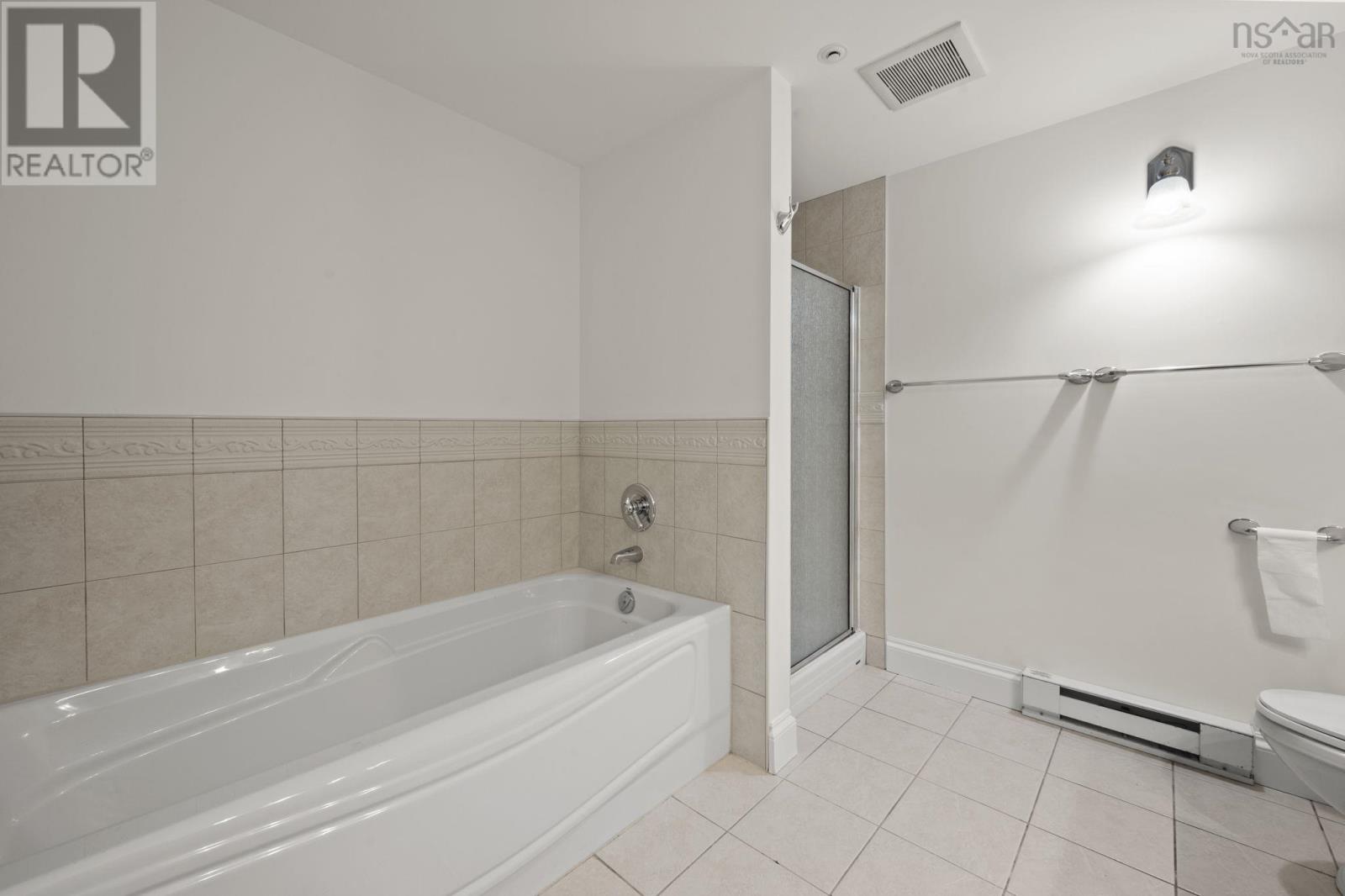 Property 36 of 47 of 203 1540 Summer Street