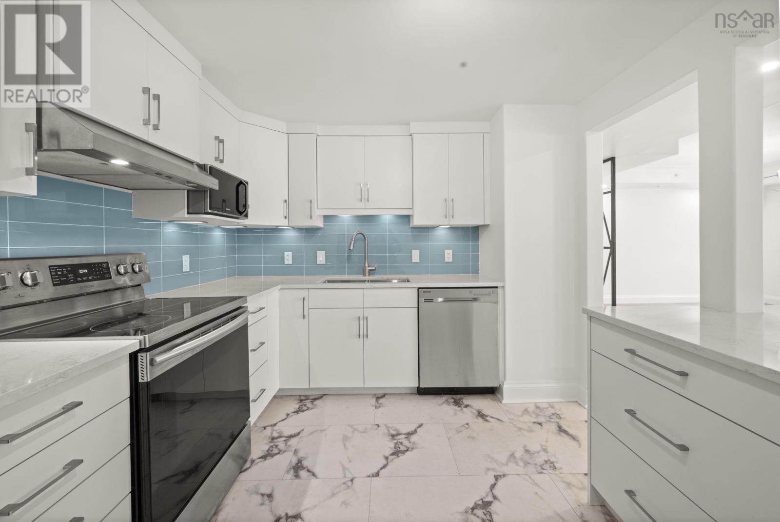 Property 24 of 47 of 203 1540 Summer Street