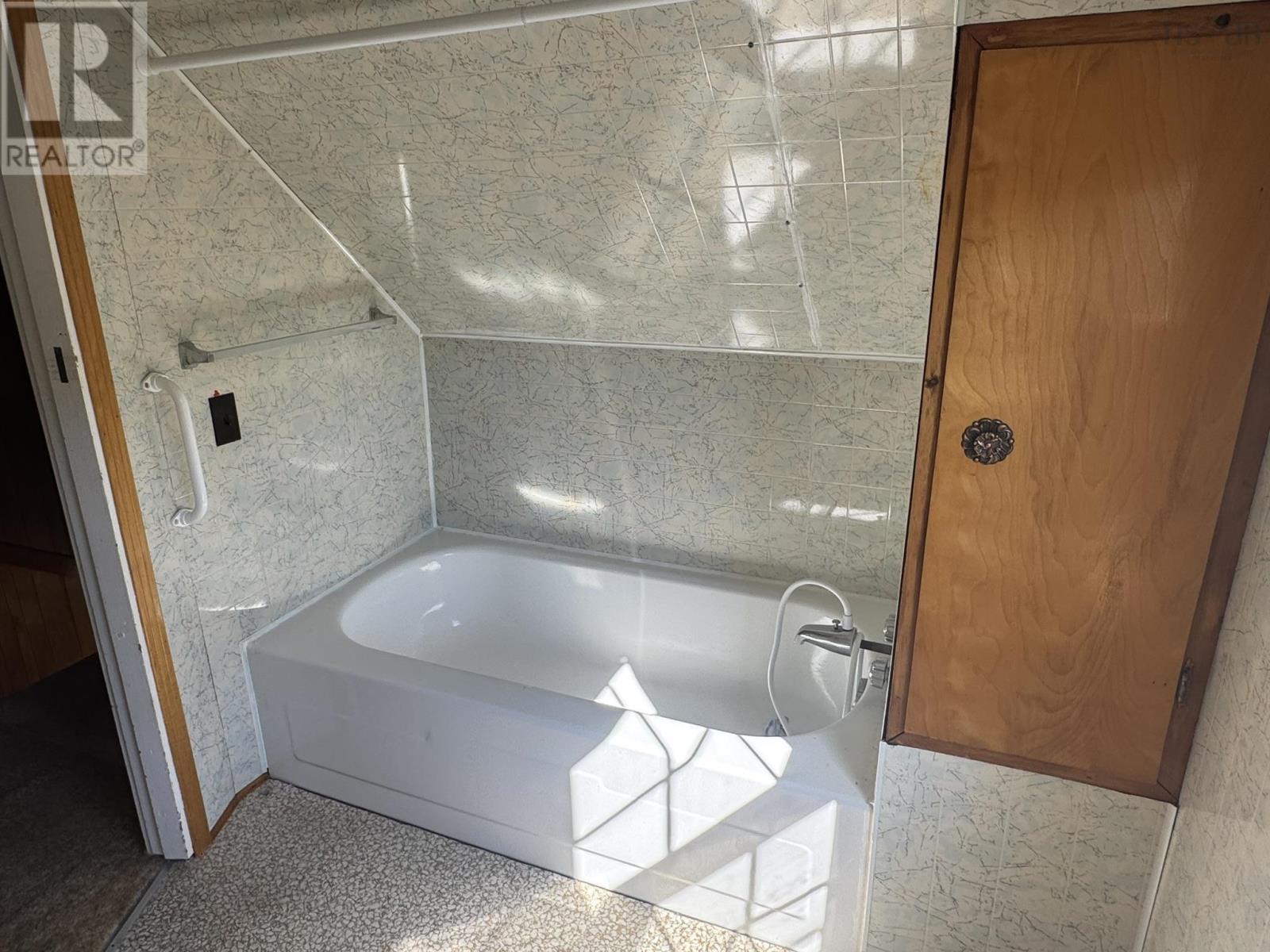 Property 16 of 28 of 59 Transvaal Street