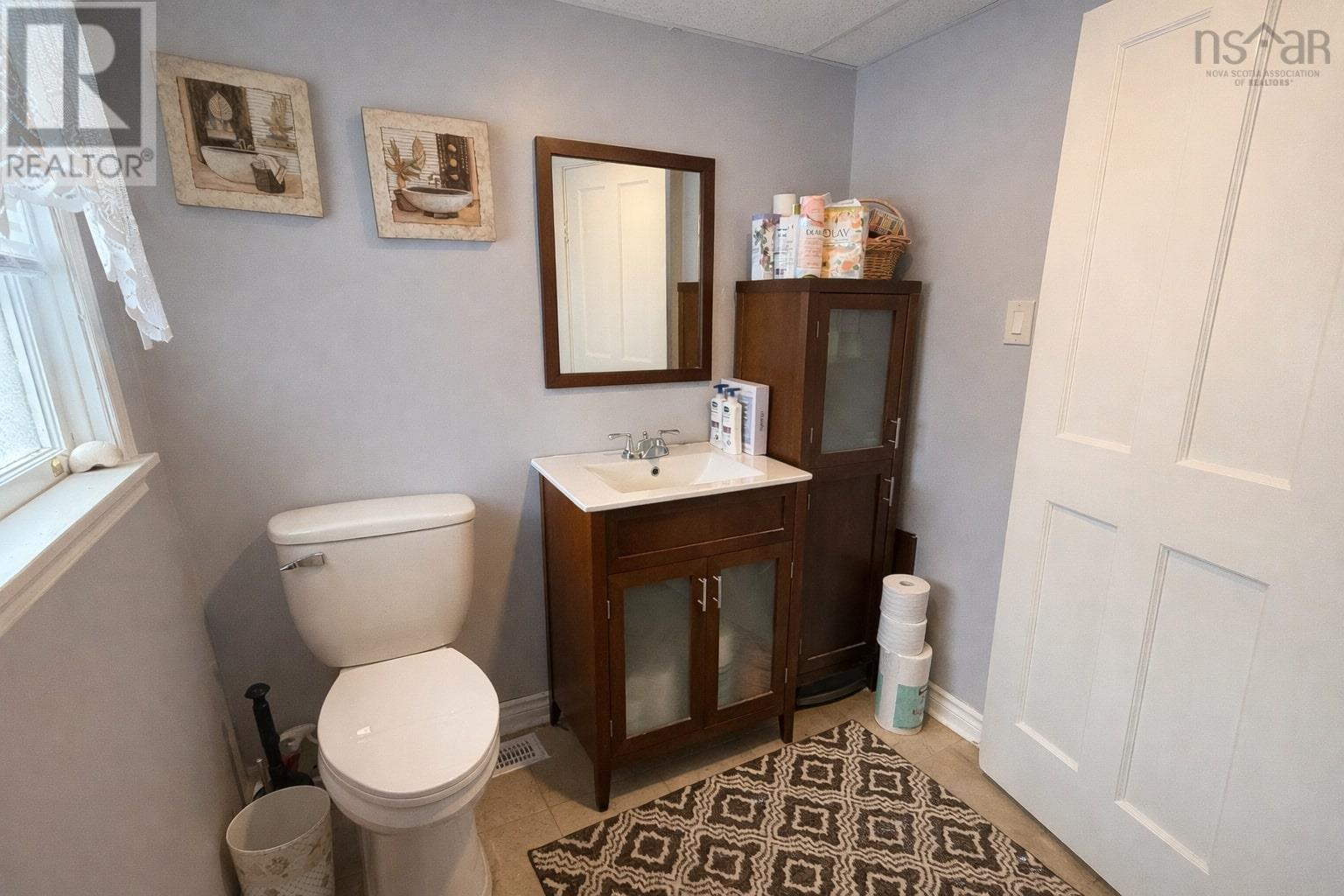 Property 15 of 38 of 972 Route 202