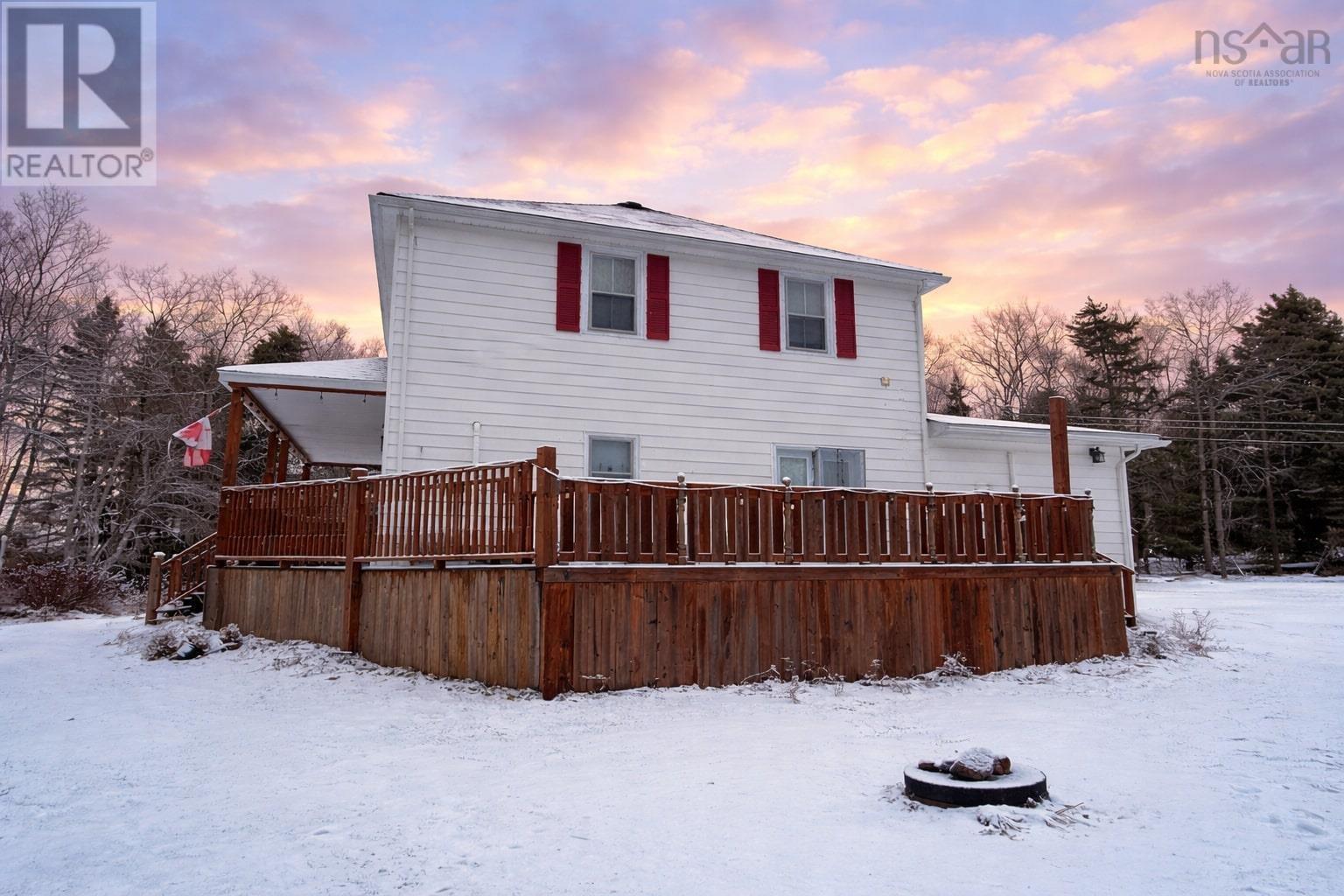 Property 31 of 38 of 972 Route 202