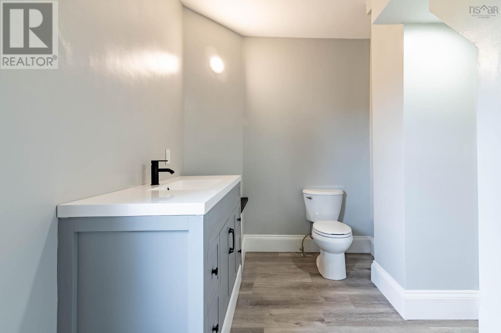 Property 20 of 42 of 199 Main Street