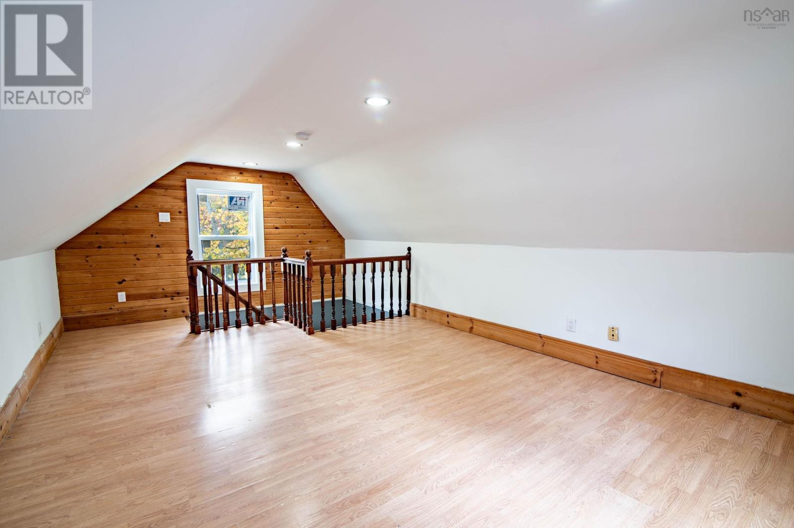 Property 28 of 42 of 199 Main Street