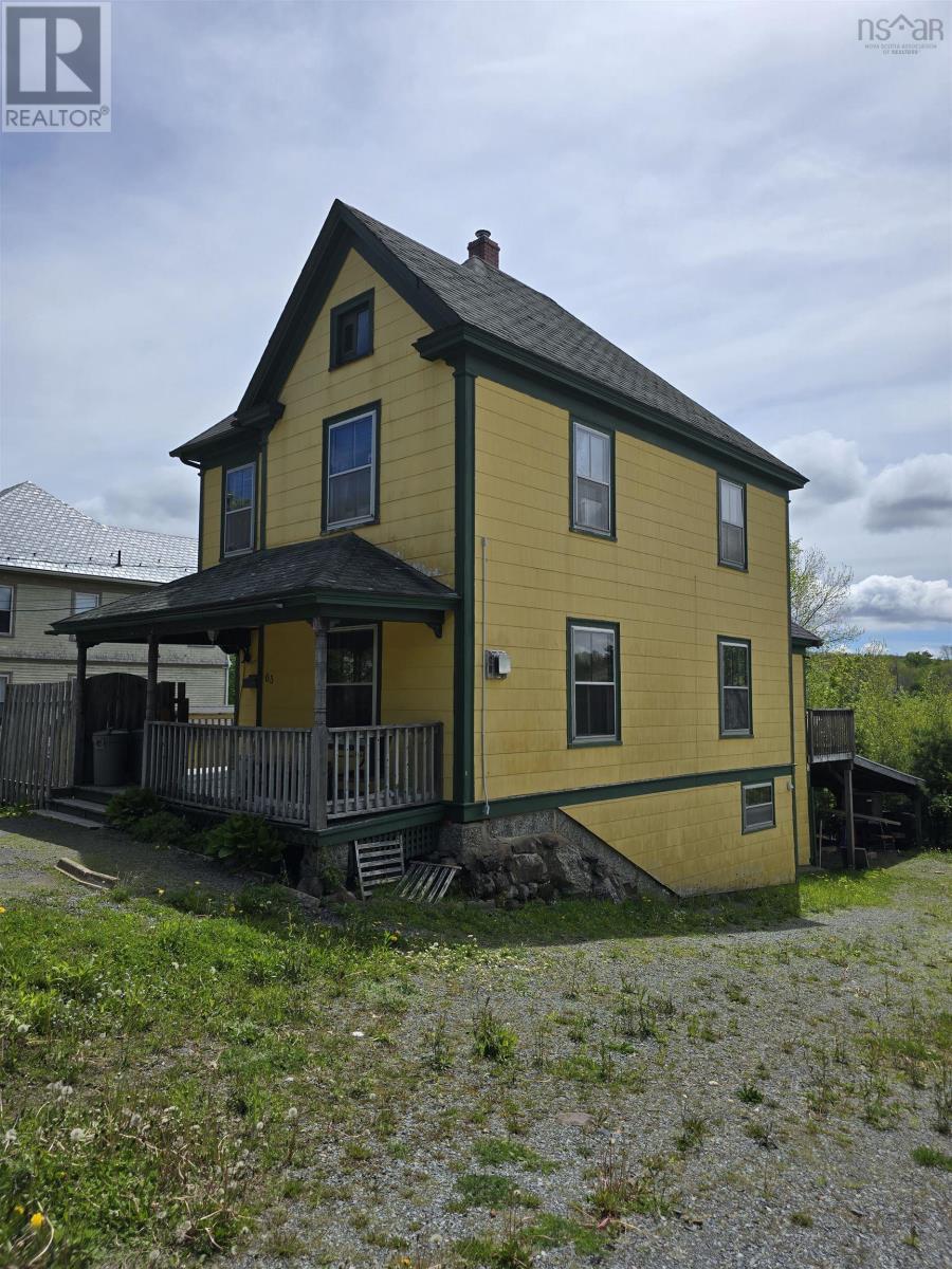 Property 2 of 26 of 63 Elm Street