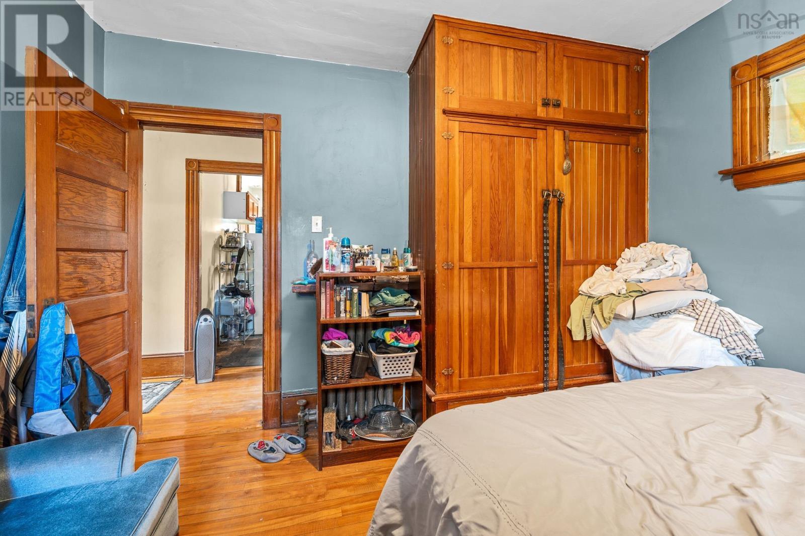 Property 11 of 39 of 217-219 Albert Street