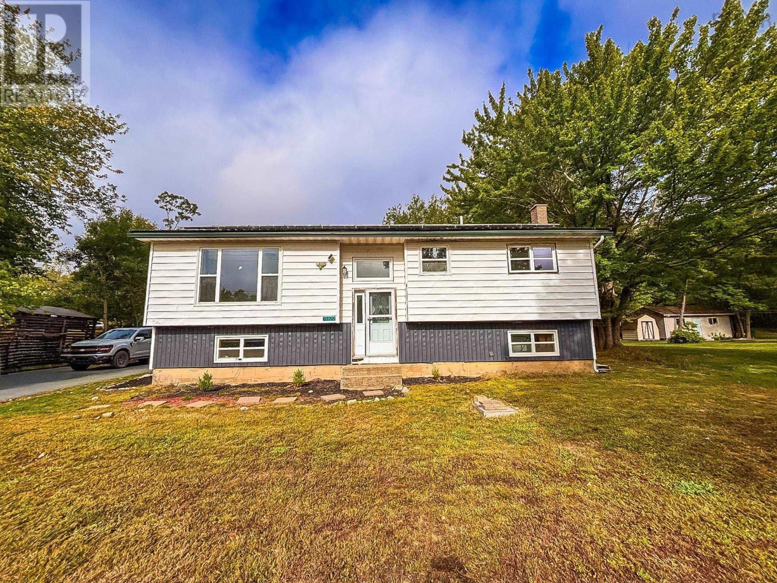 Property 19 of 20 of 15920 Highway 3