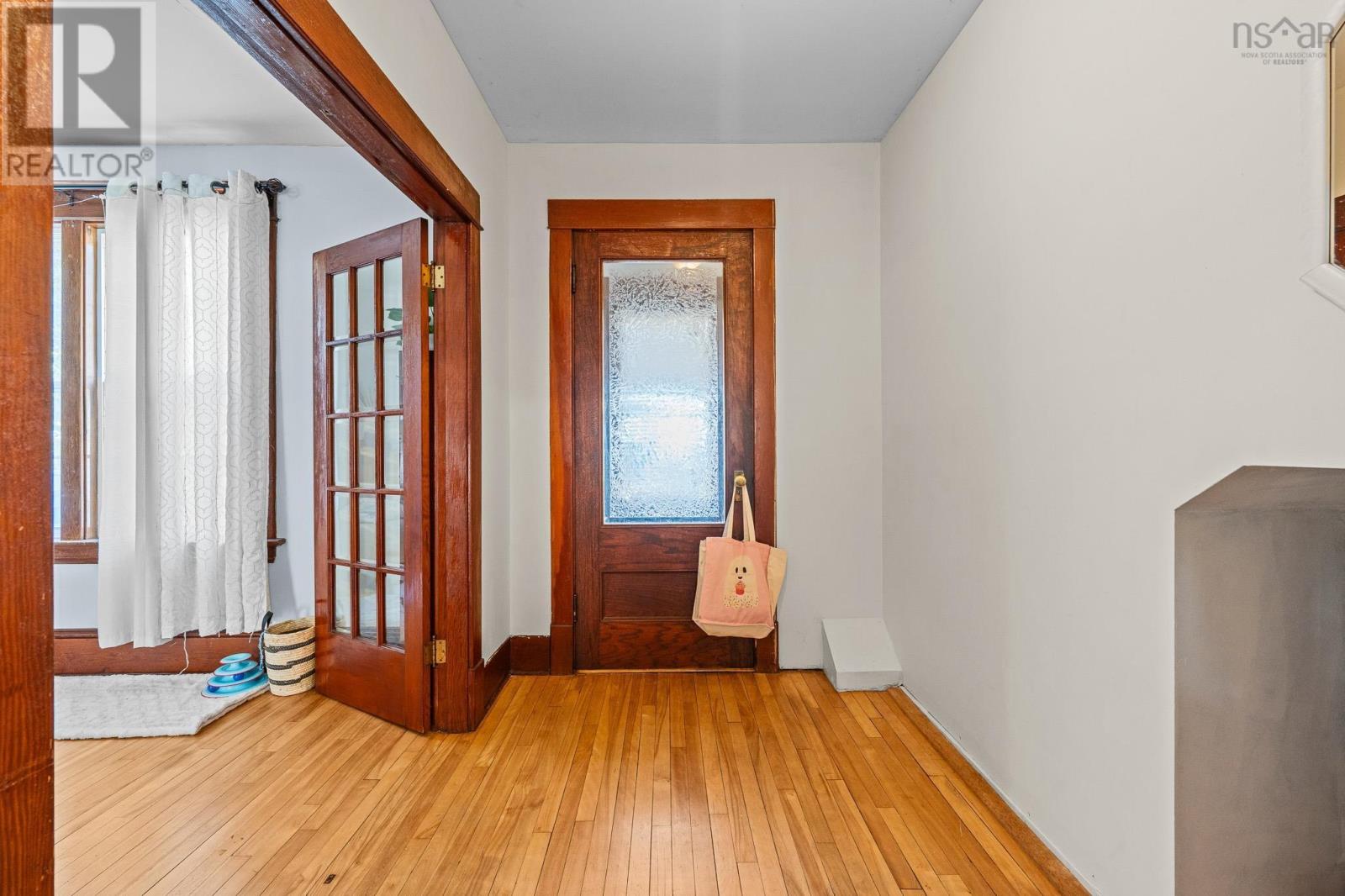 Property 27 of 39 of 217-219 Albert Street