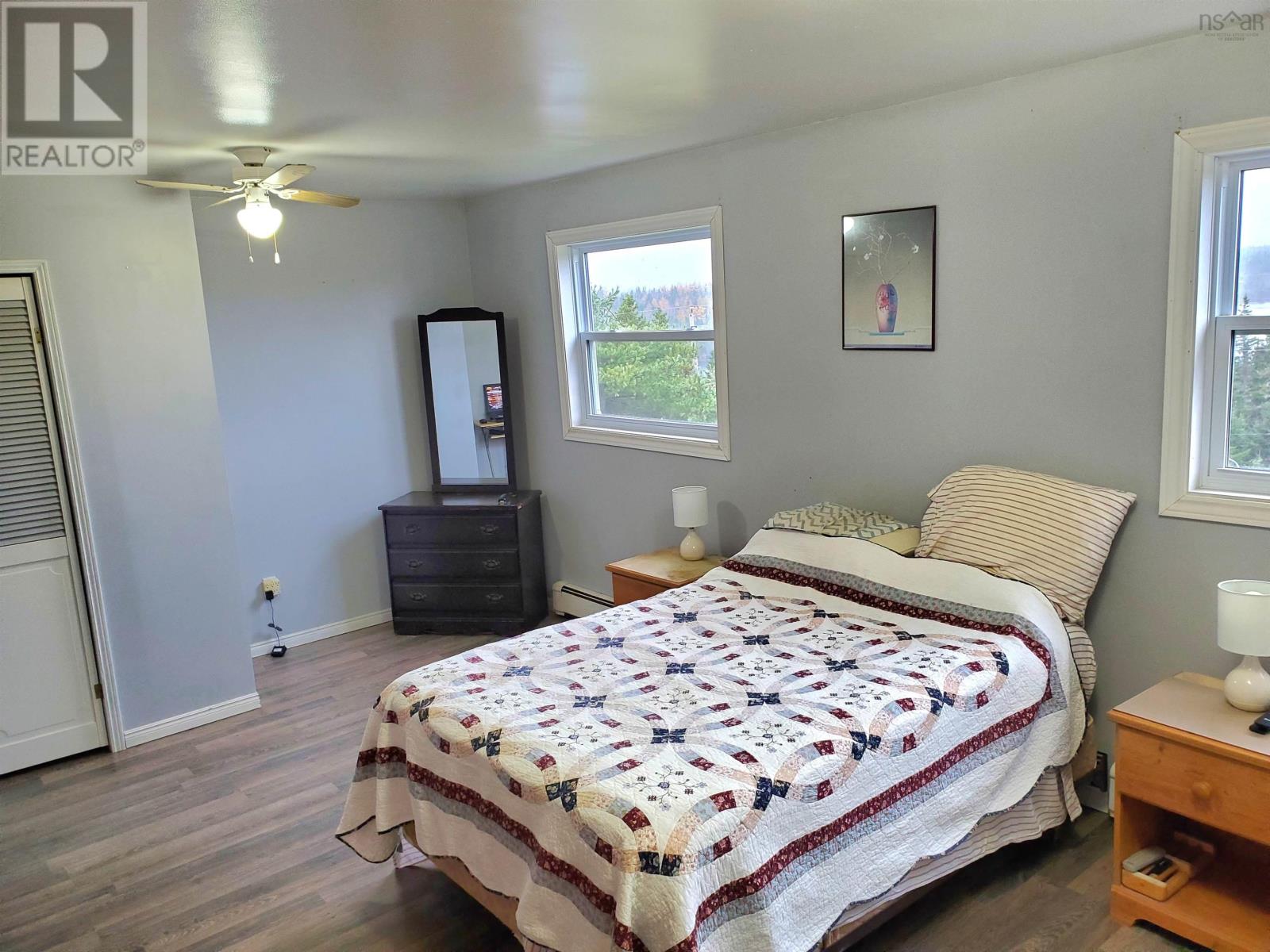 Property 29 of 30 of 7900 upper grand mira Road