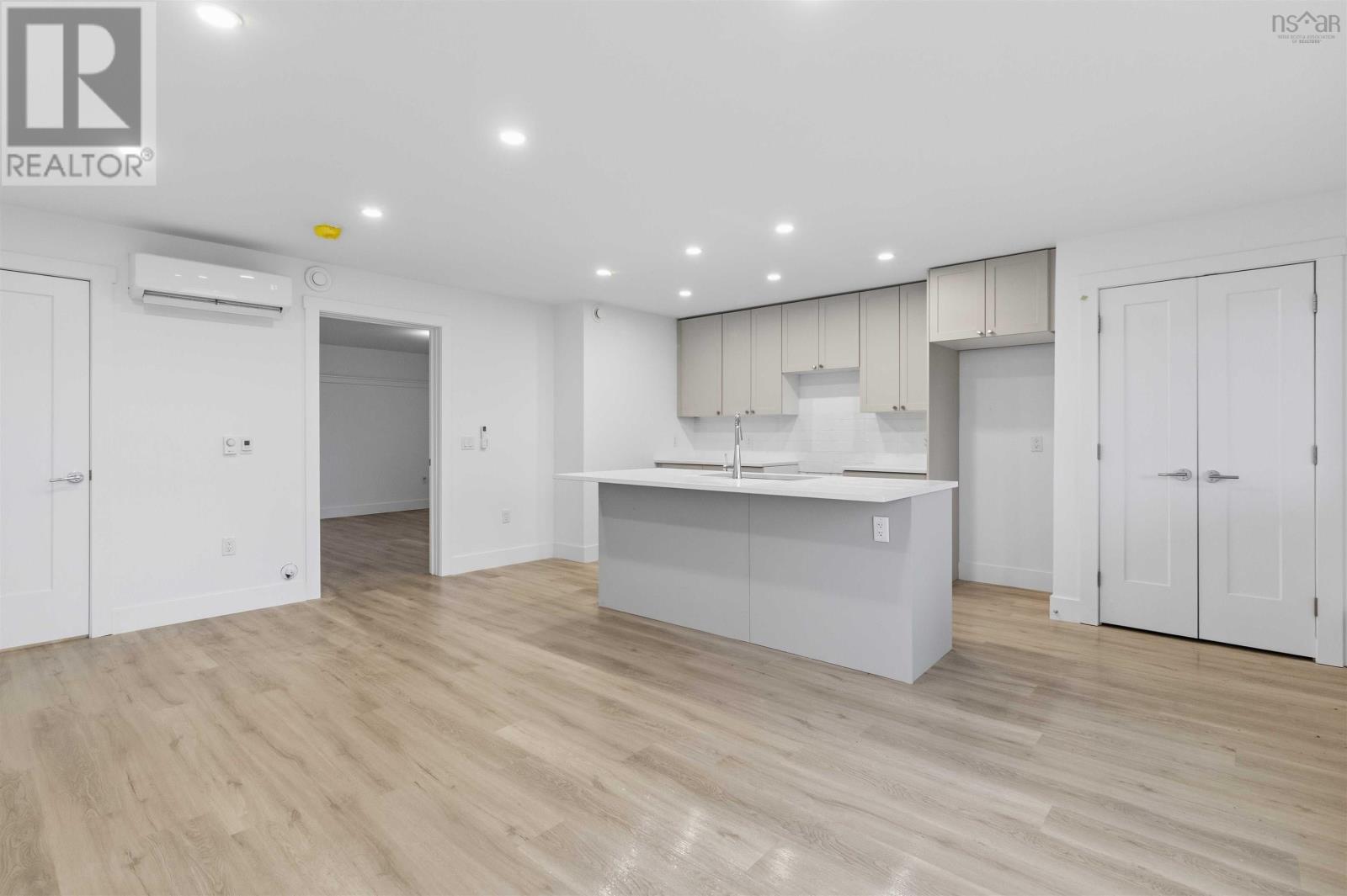 Property 34 of 50 of 4 Berm Street