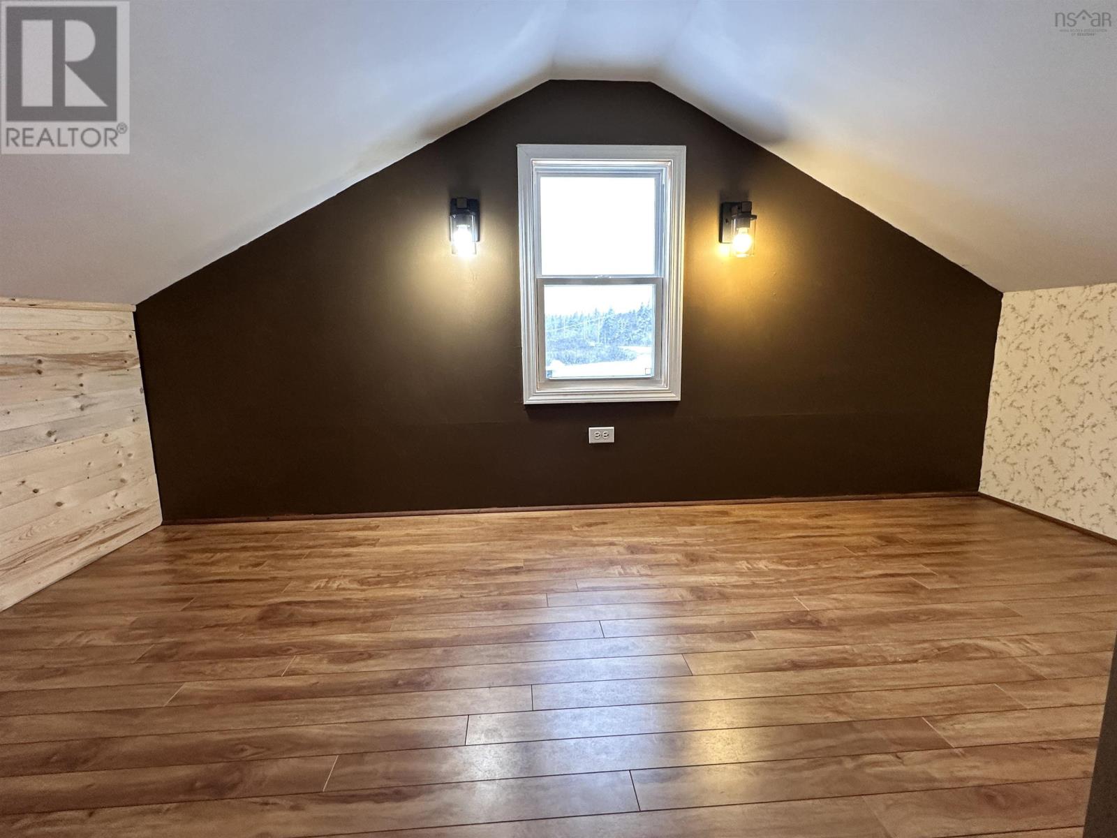 Property 19 of 30 of 2053 Eastern Shore Road