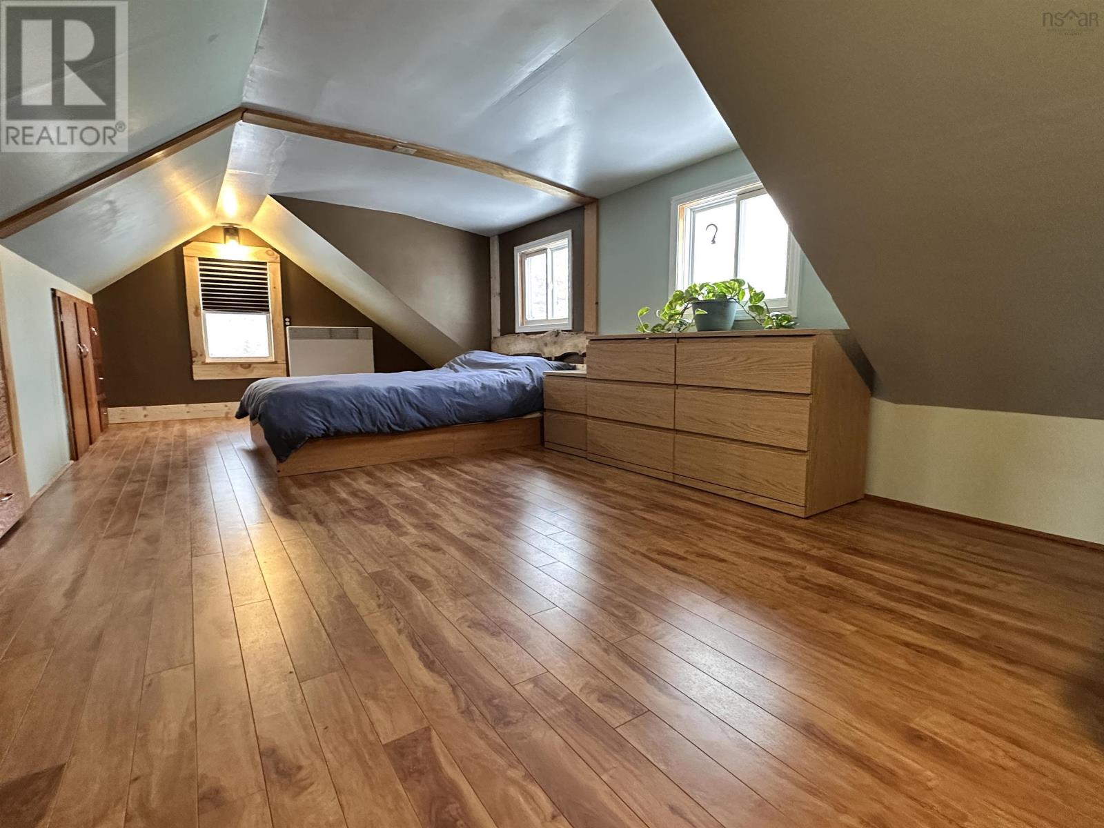 Property 16 of 30 of 2053 Eastern Shore Road