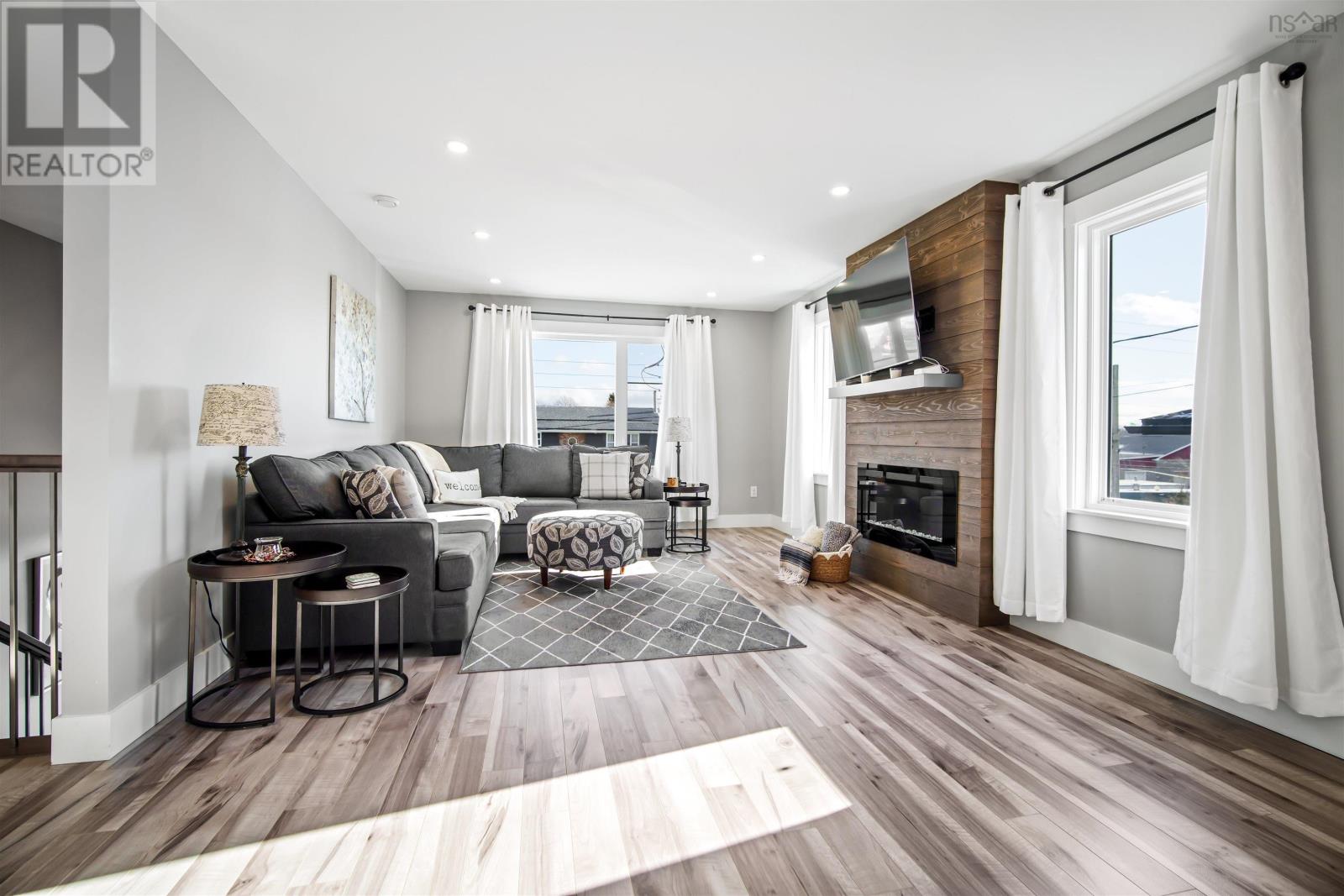 Property 5 of 46 of 20 Hamilton Drive