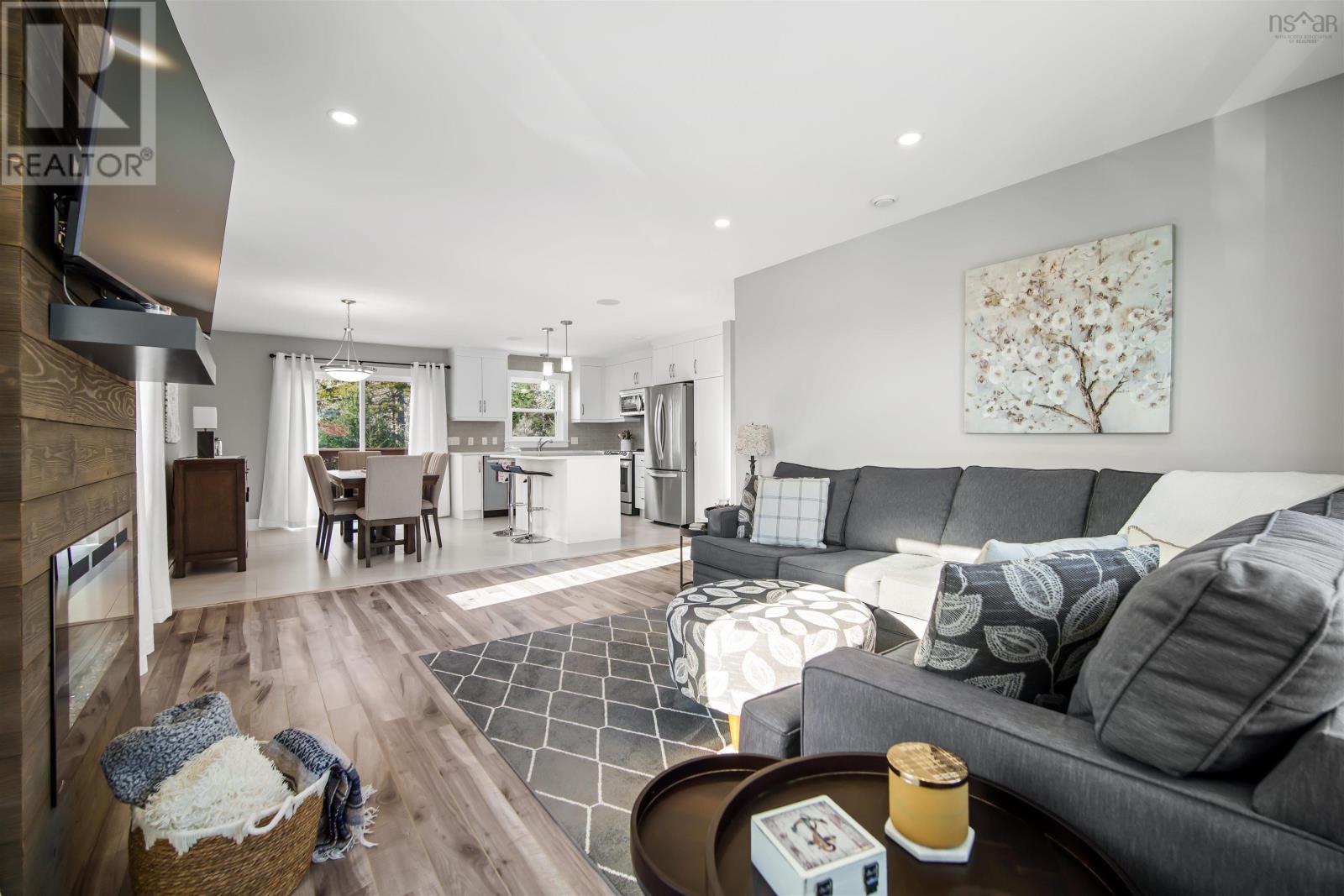 Property 8 of 46 of 20 Hamilton Drive