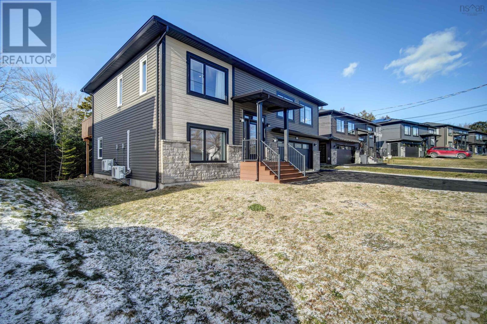 Property 3 of 46 of 20 Hamilton Drive