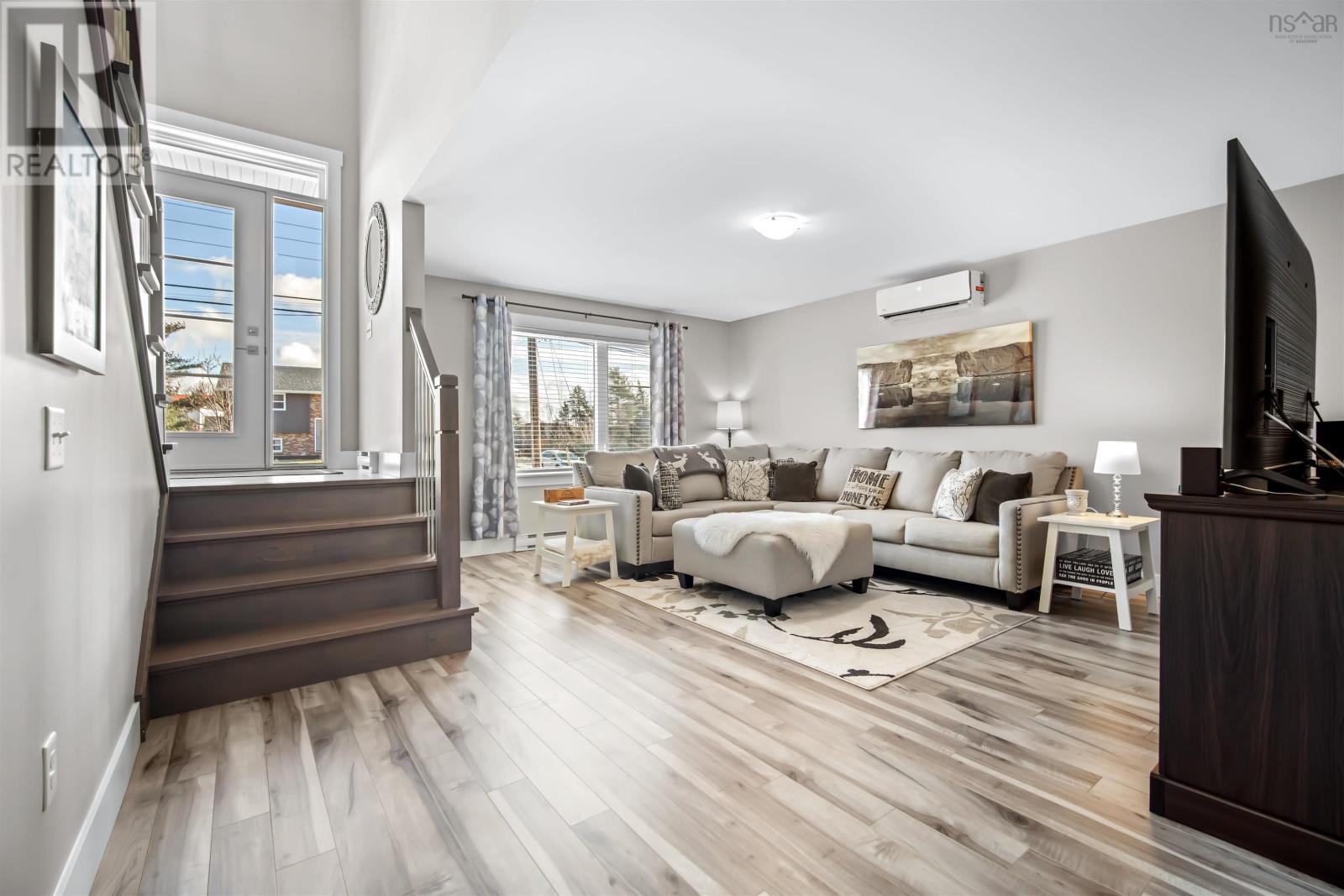 Property 30 of 46 of 20 Hamilton Drive