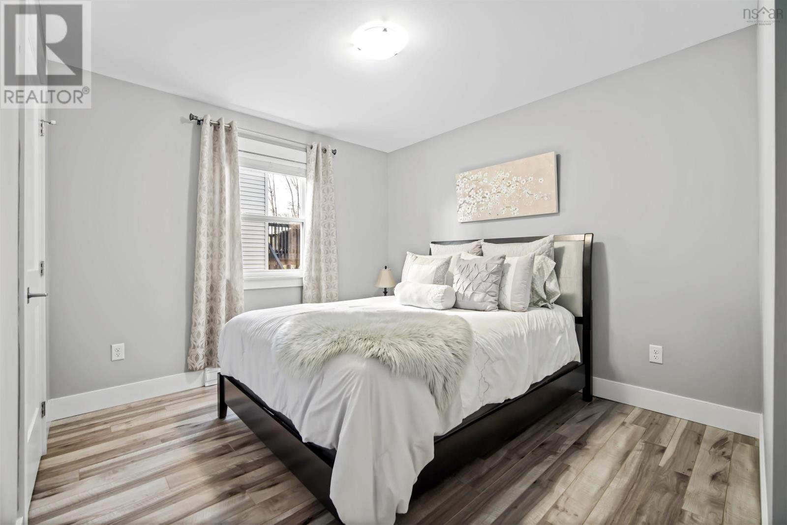 Property 33 of 46 of 20 Hamilton Drive