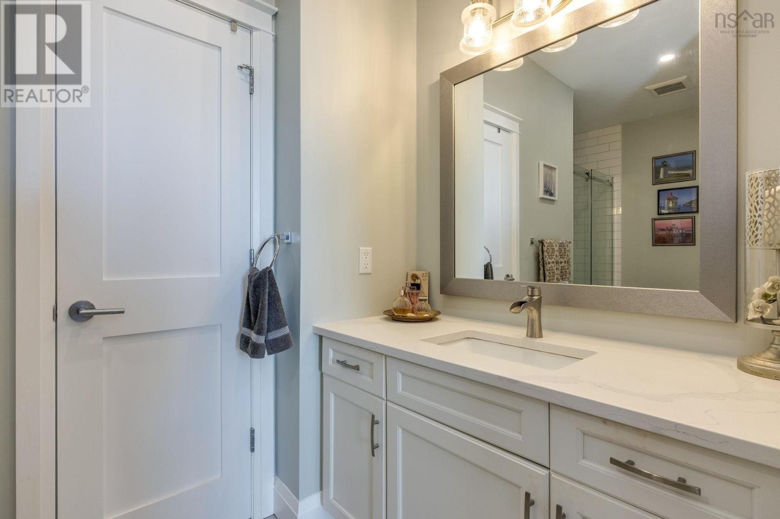 Property 30 of 48 of 12 Gala Drive