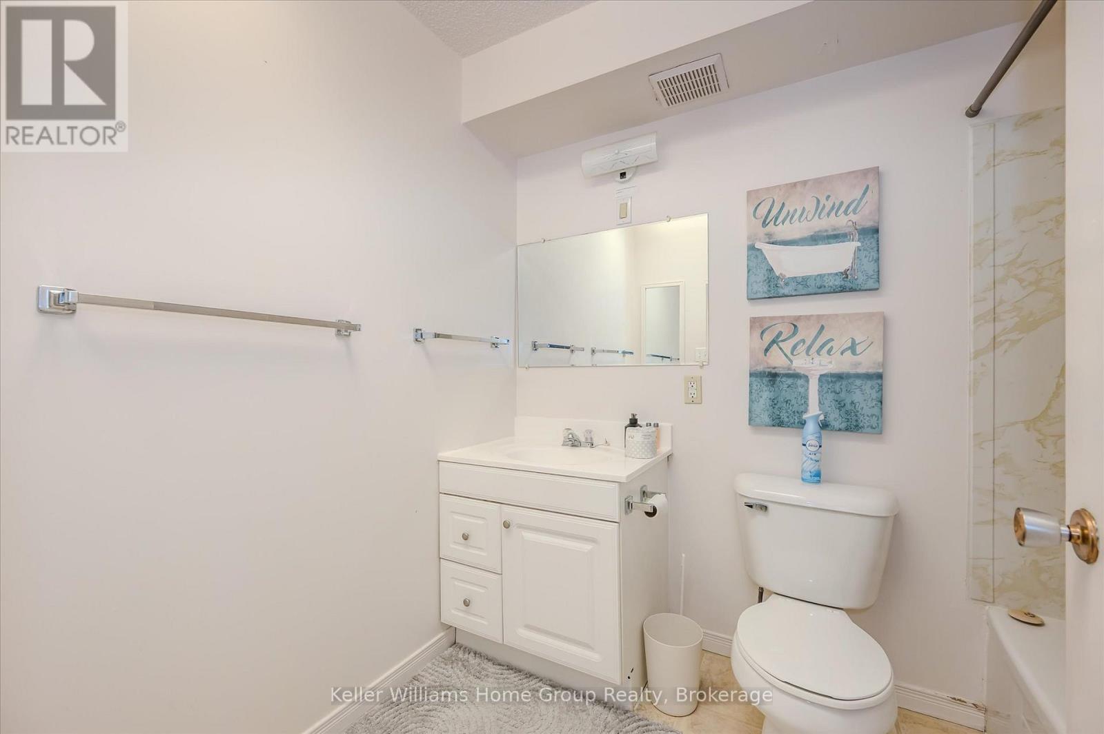 #702 23 WOODLAWN ROAD E - 41