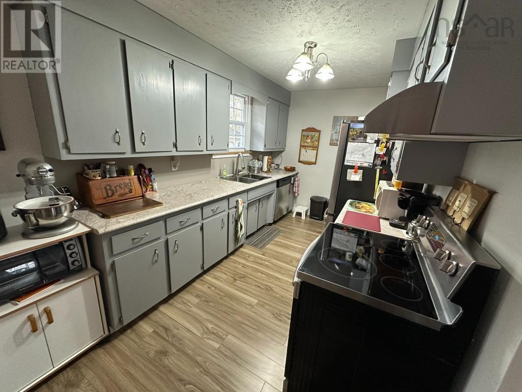 Property 10 of 31 of 2807 Pinecrest Drive, Hayes Subdivision