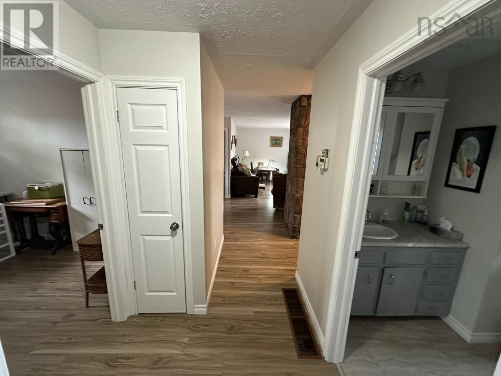 Property 17 of 31 of 2807 Pinecrest Drive, Hayes Subdivision