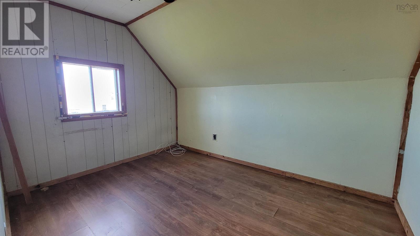 Property 13 of 16 of 12 Porters Lane