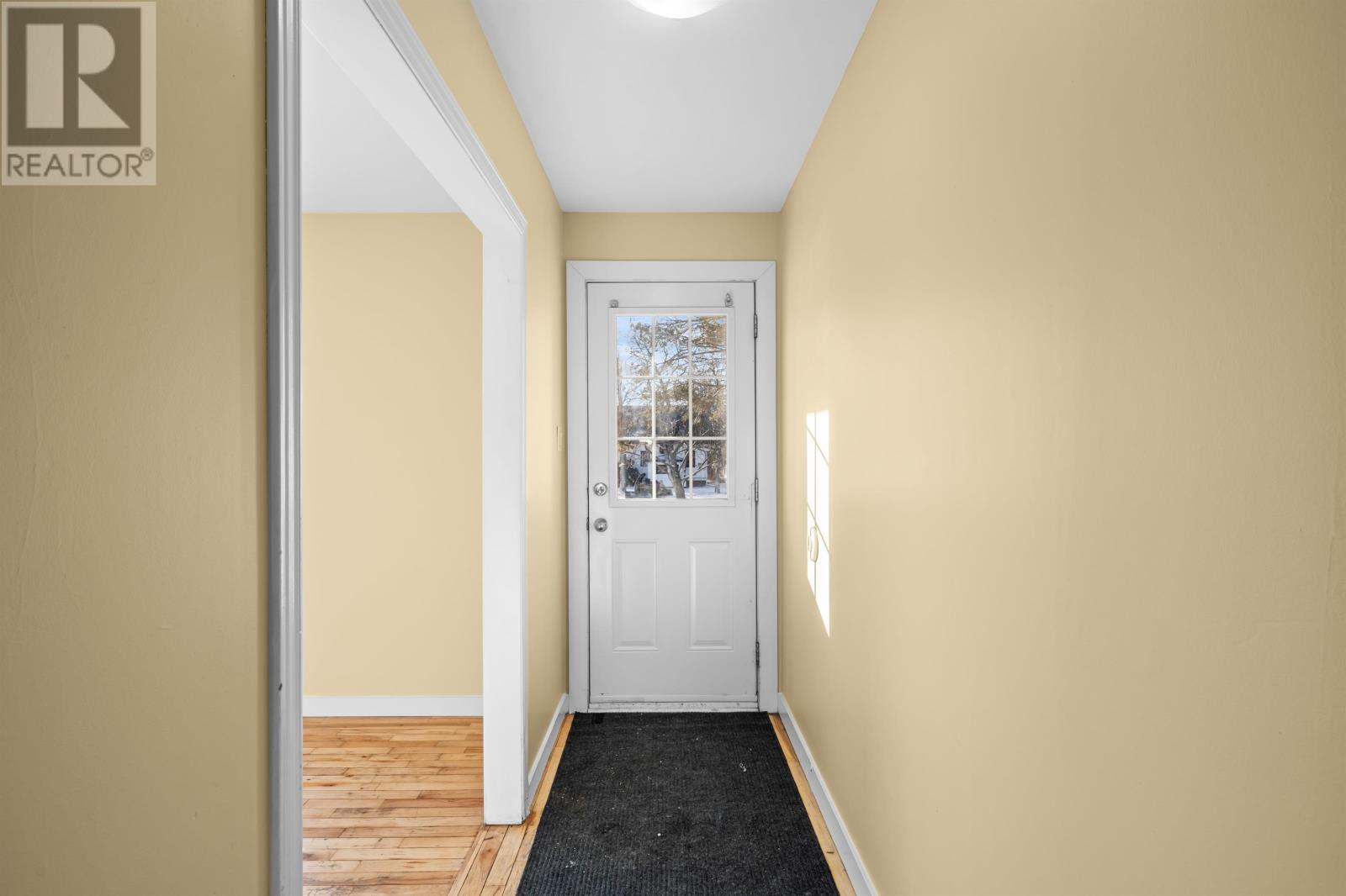 197 BRENNAN AVENUE - 10