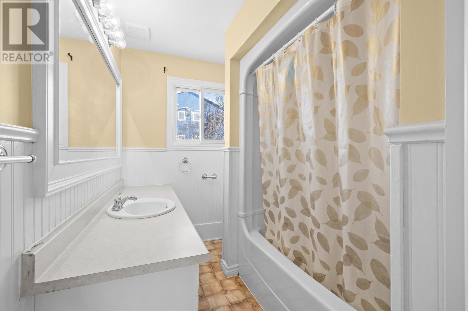 197 BRENNAN AVENUE - 17