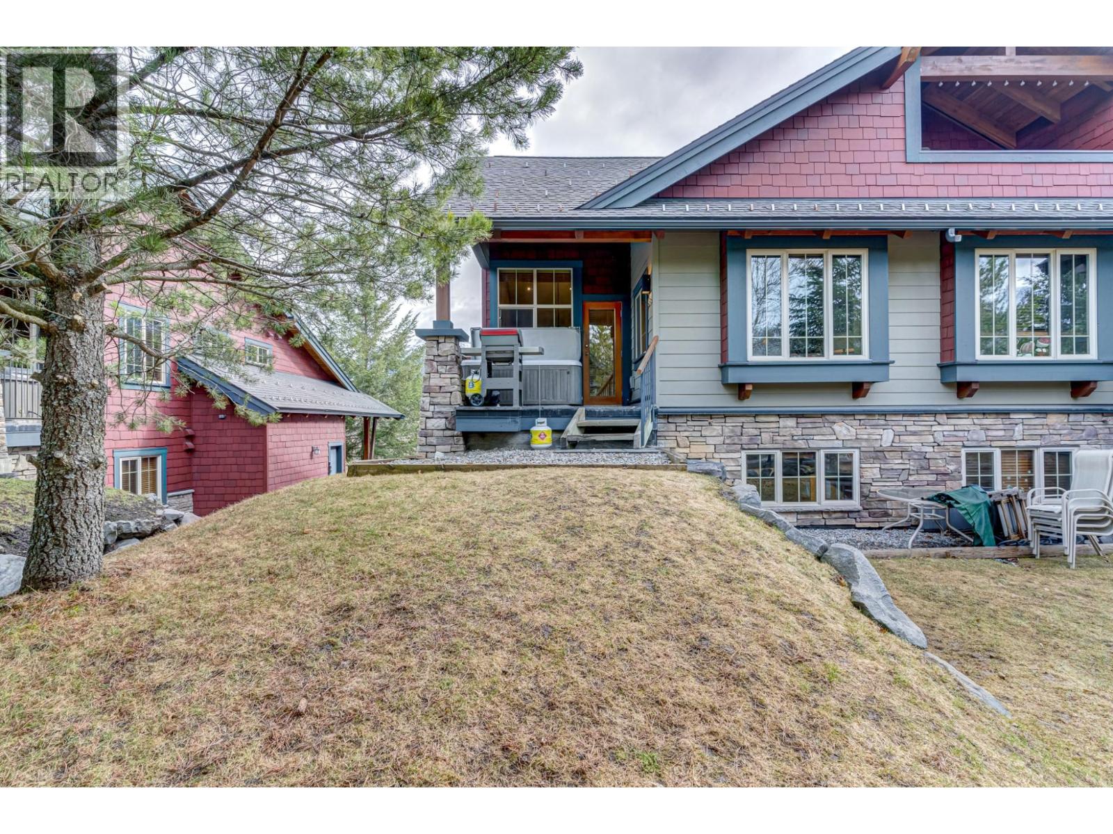 47 RIVERMOUNT Place Unit# 101A, Fernie