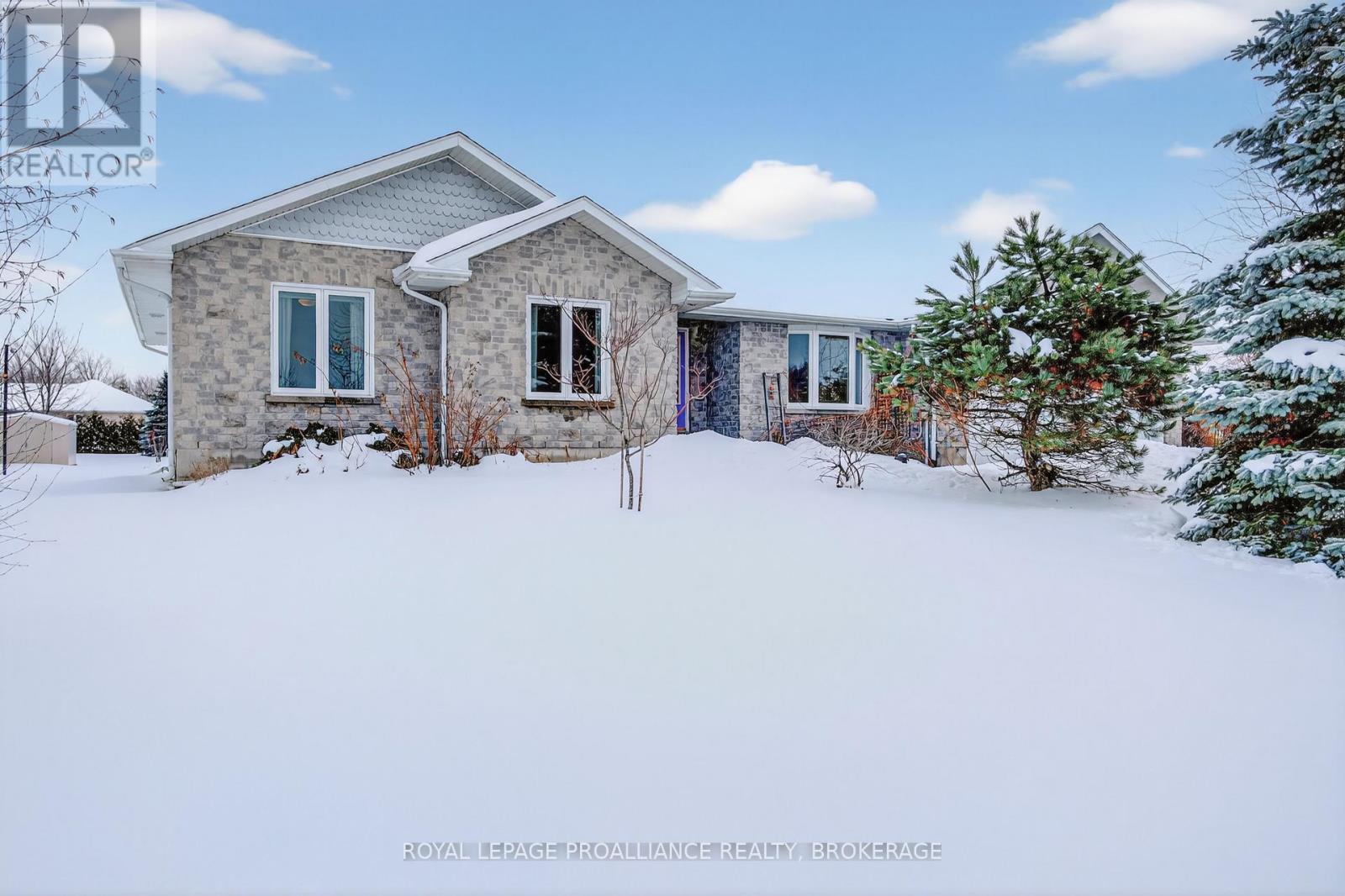 1360 PERRADICE DRIVE - Photo 2 of 48, Kingston (City North of 401), Ontario