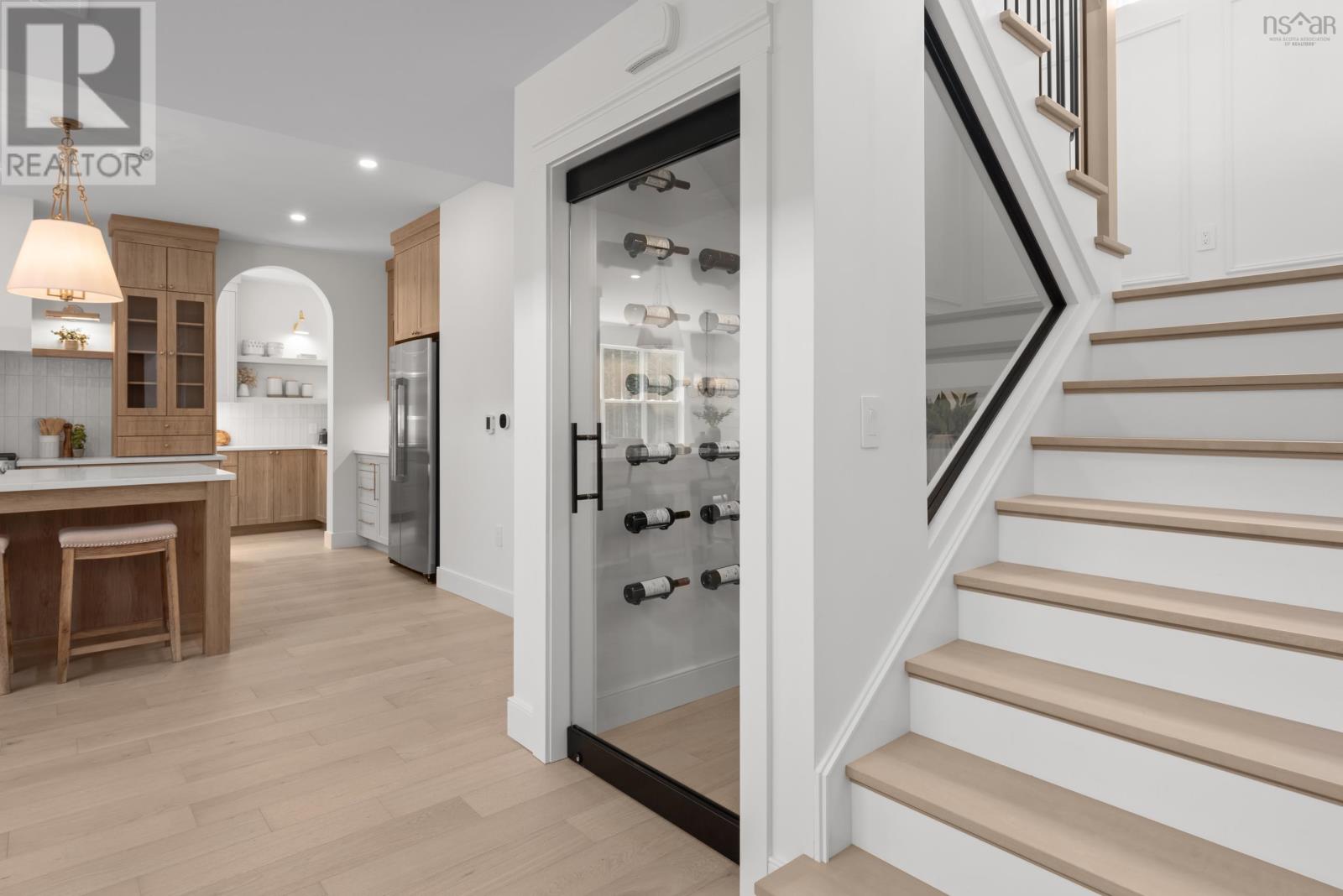 Property 10 of 49 of 372 Canoe Crescent