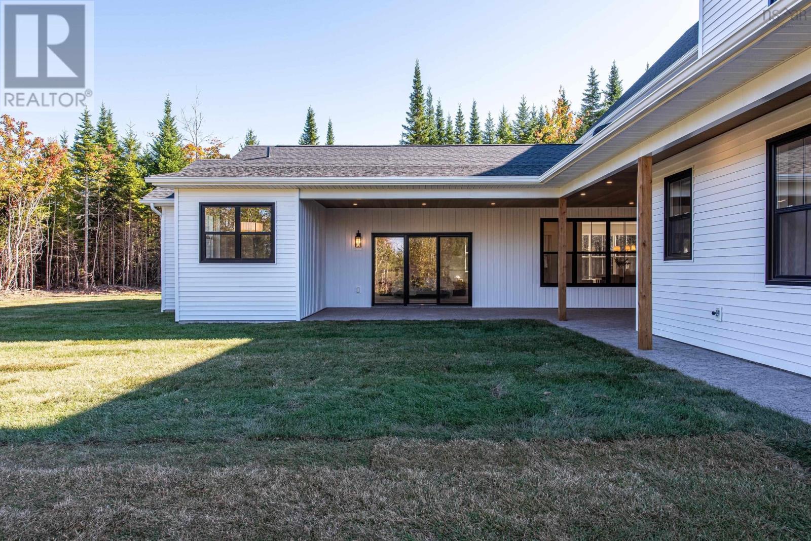 Property 47 of 49 of 372 Canoe Crescent