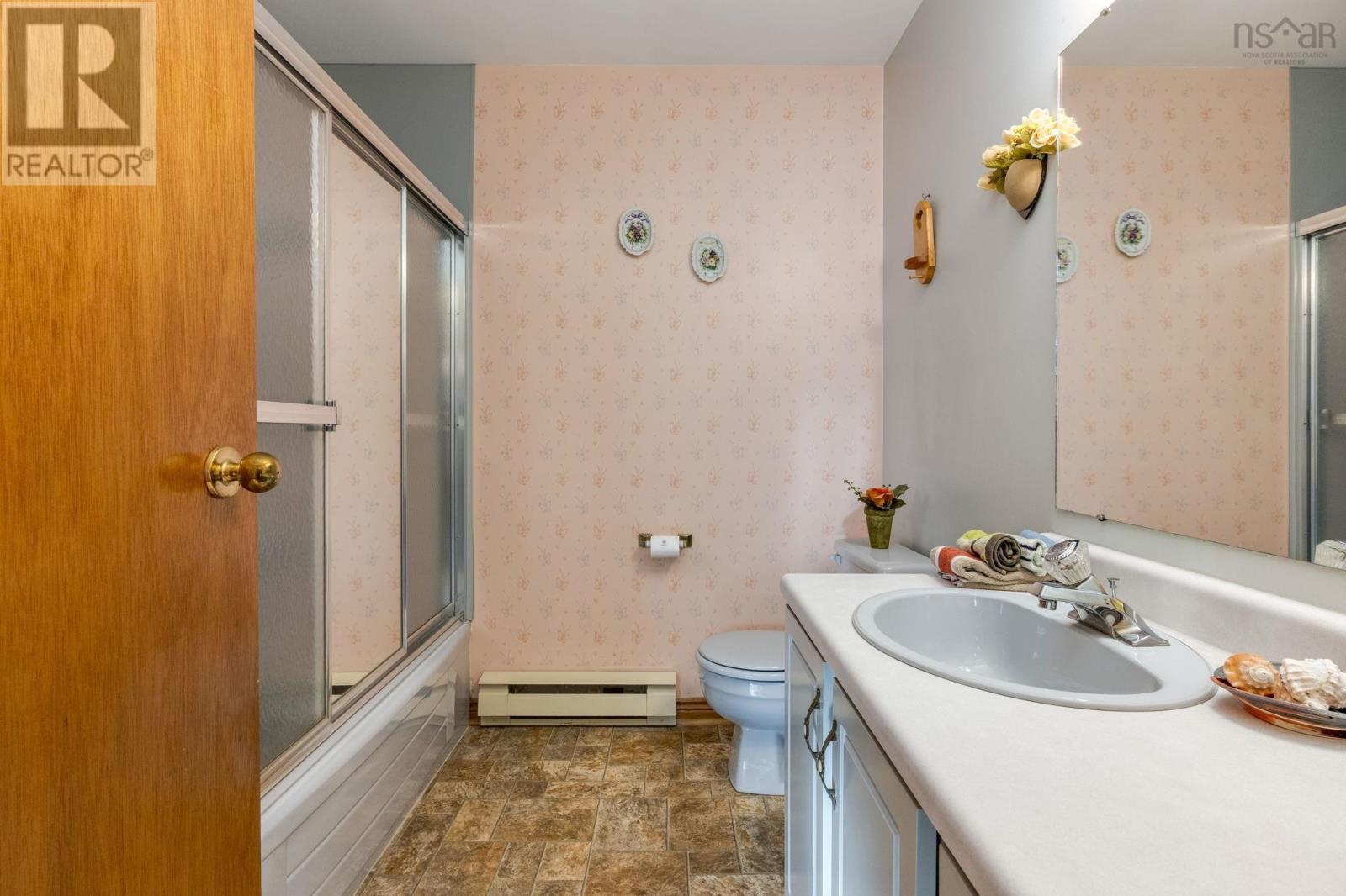 Property 21 of 29 of 13 P Thomas Drive