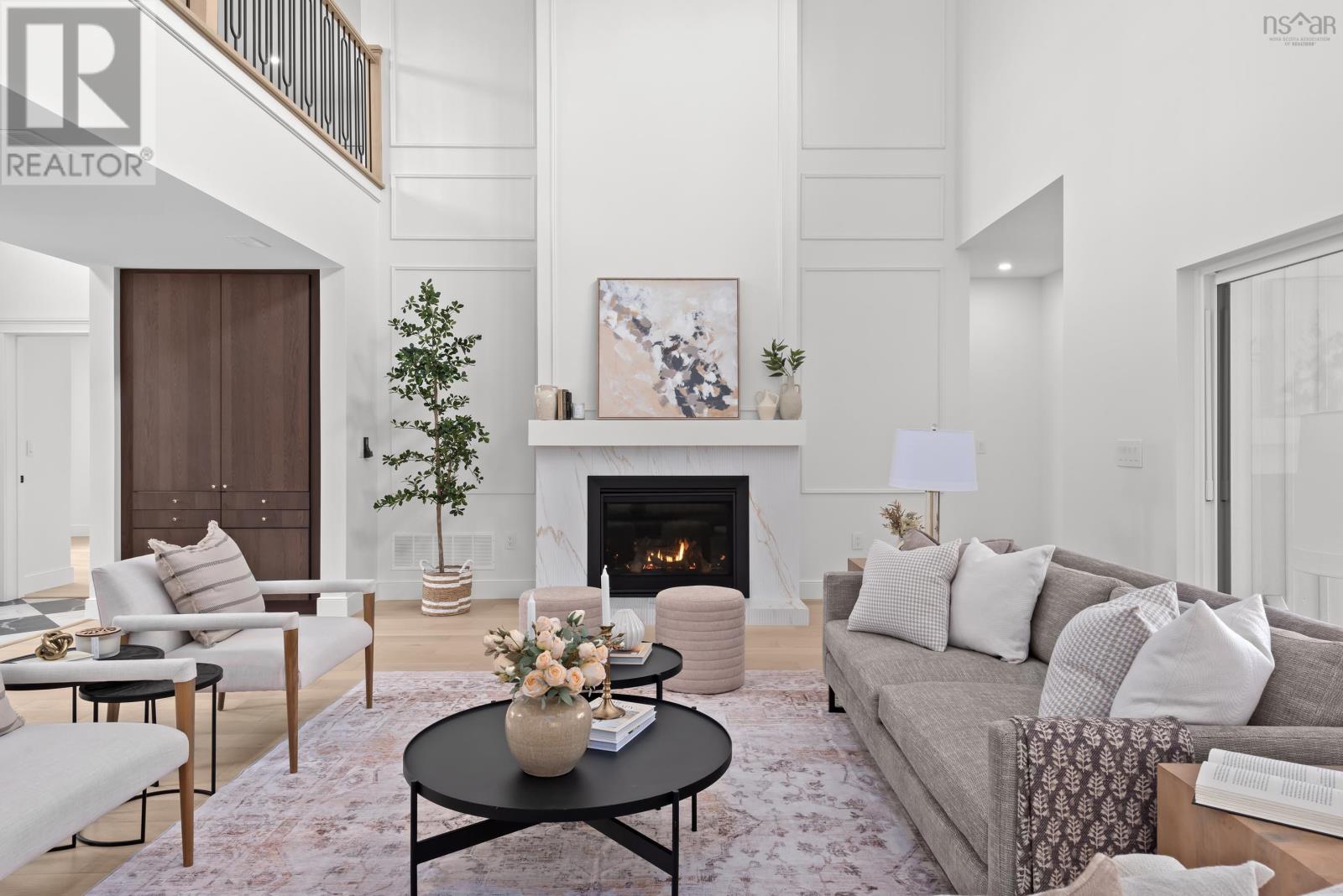 Property 7 of 49 of 372 Canoe Crescent